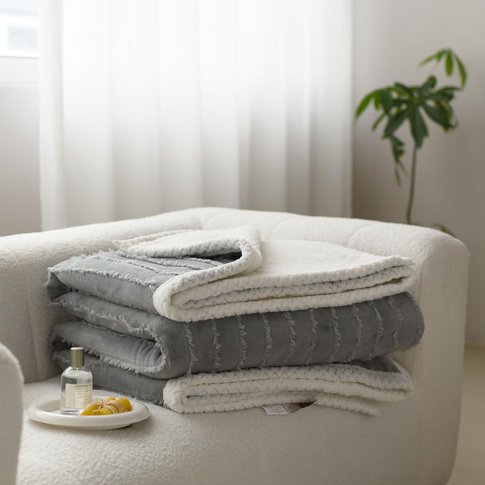 Xrare Soft Fleece Blanket, Tassel Throw Blanket, Single Size, For Bed Sofa Naps, Grey 150x200cm