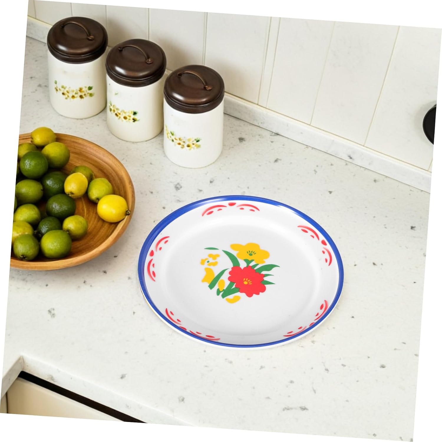 Yardwe Unbreakable Melamine Food Plate with Retro Floral Design Durable Serving Platters for Camping Picnics and Coffee Tables Easy to Clean and Heat Resistant
