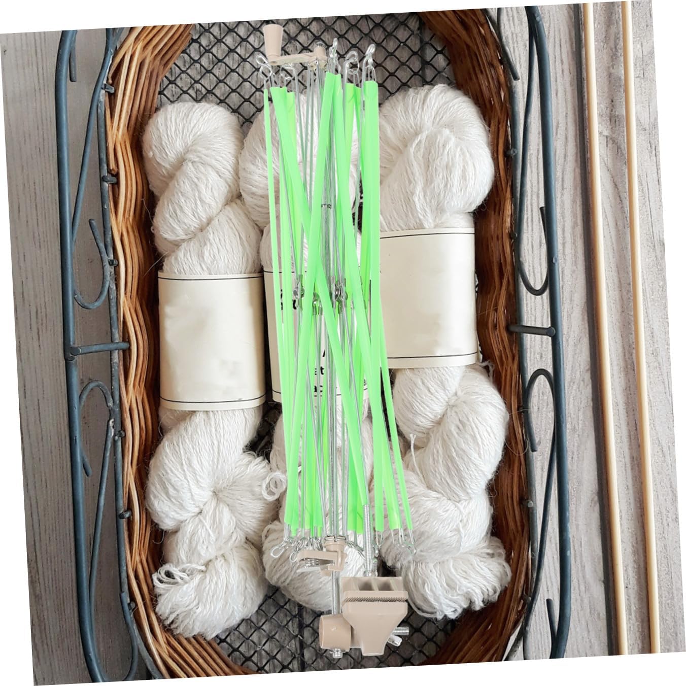 Hohopeti Professional Yarn Swift and Essential Yarn Winder and Knitting and Weights Easy to Assemble and Store