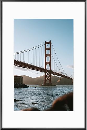 Vista 132 de Frametory - Colección de marcos de metal para fotos, marco de aluminio para fotos con alfombrilla de color marfil y cristal real Dorado