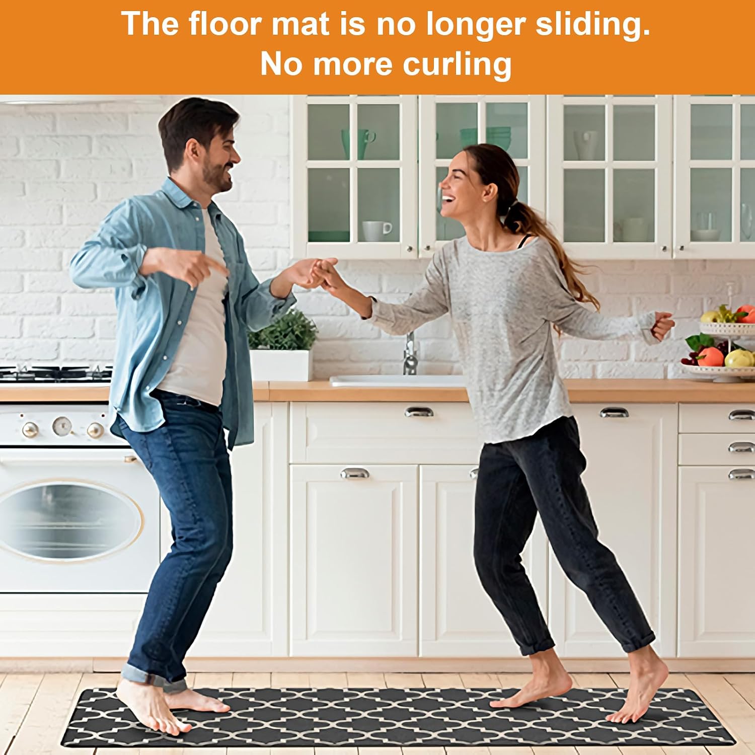 8 Pack Rug Tape, Non Slip Carpet Tape, Double-Sided Adhesive Rug Stickers for Wood Floor, Reusable Carpet Gripper Pad Gripper, Flattens Edges (Triangular Shape)