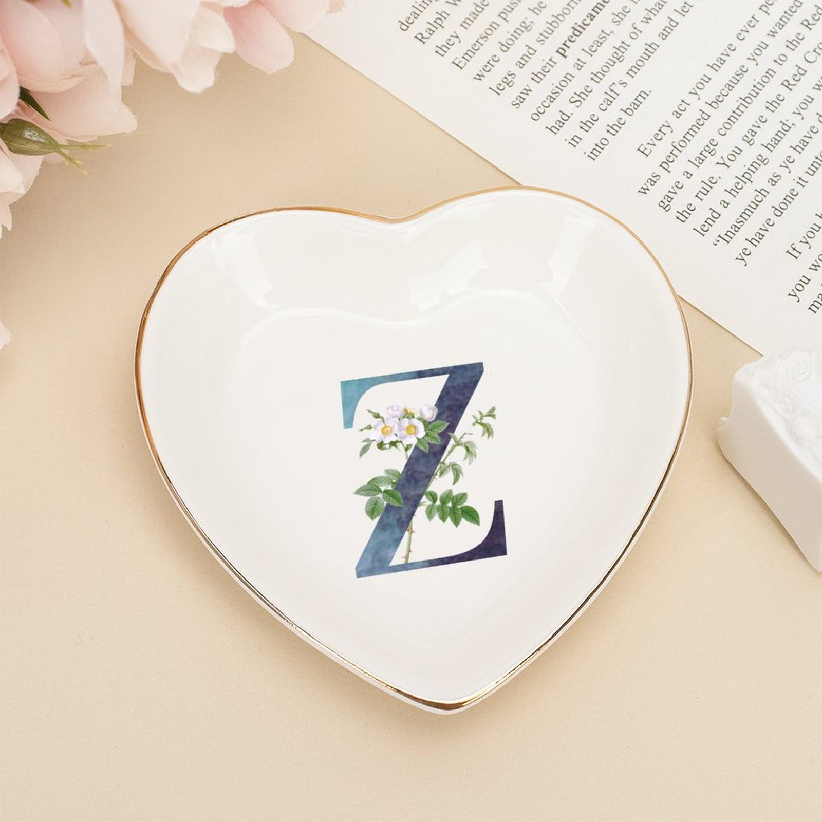 Plaque de bague initiales Z en cœur | Finition blanche haut de gamme 10,2 cm