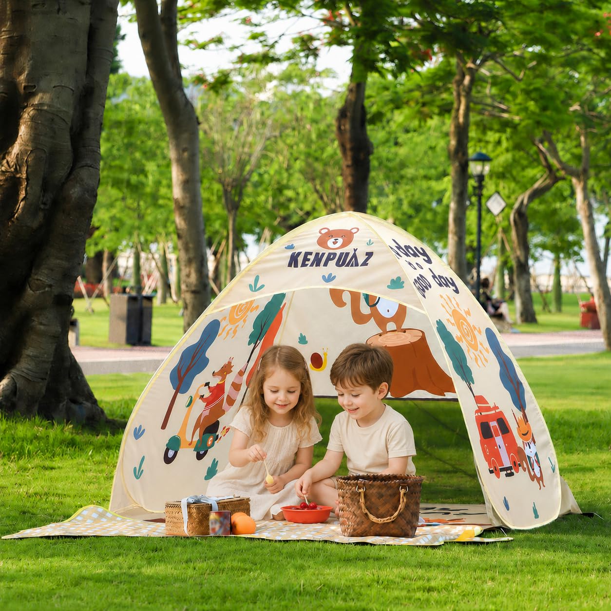 Grande Tente de Plage Pop Up 143x160x120cm – Abri Soleil Anti UV UPF50+ | Protection Enfant & Bébé – Respirant & Imperméable, Portable avec Sac de Rangement et Piquets, Motifs Animaux, Beige