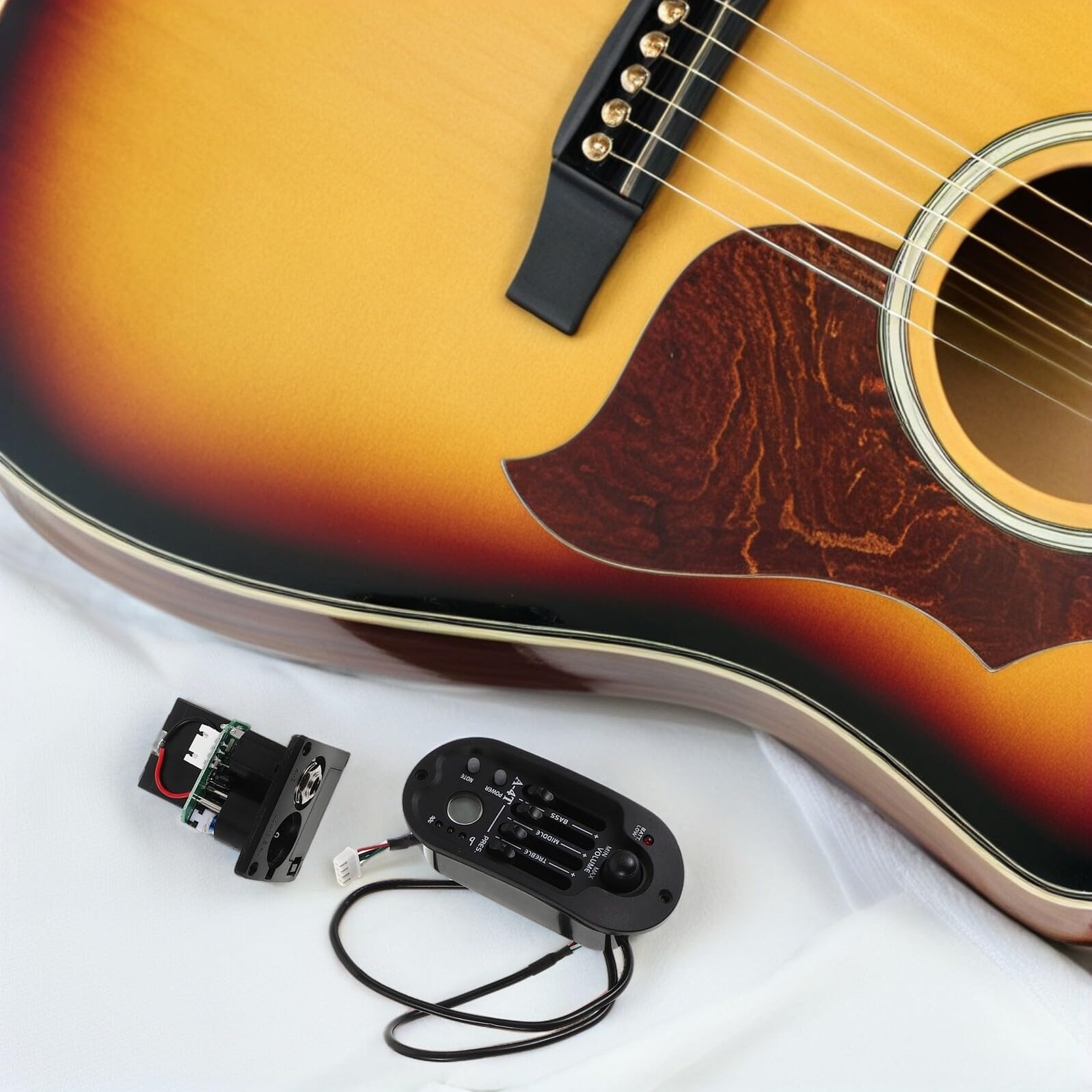 Préampli Eq pour Guitare Acoustique A-4t 1 Set avec Accordeur LCD