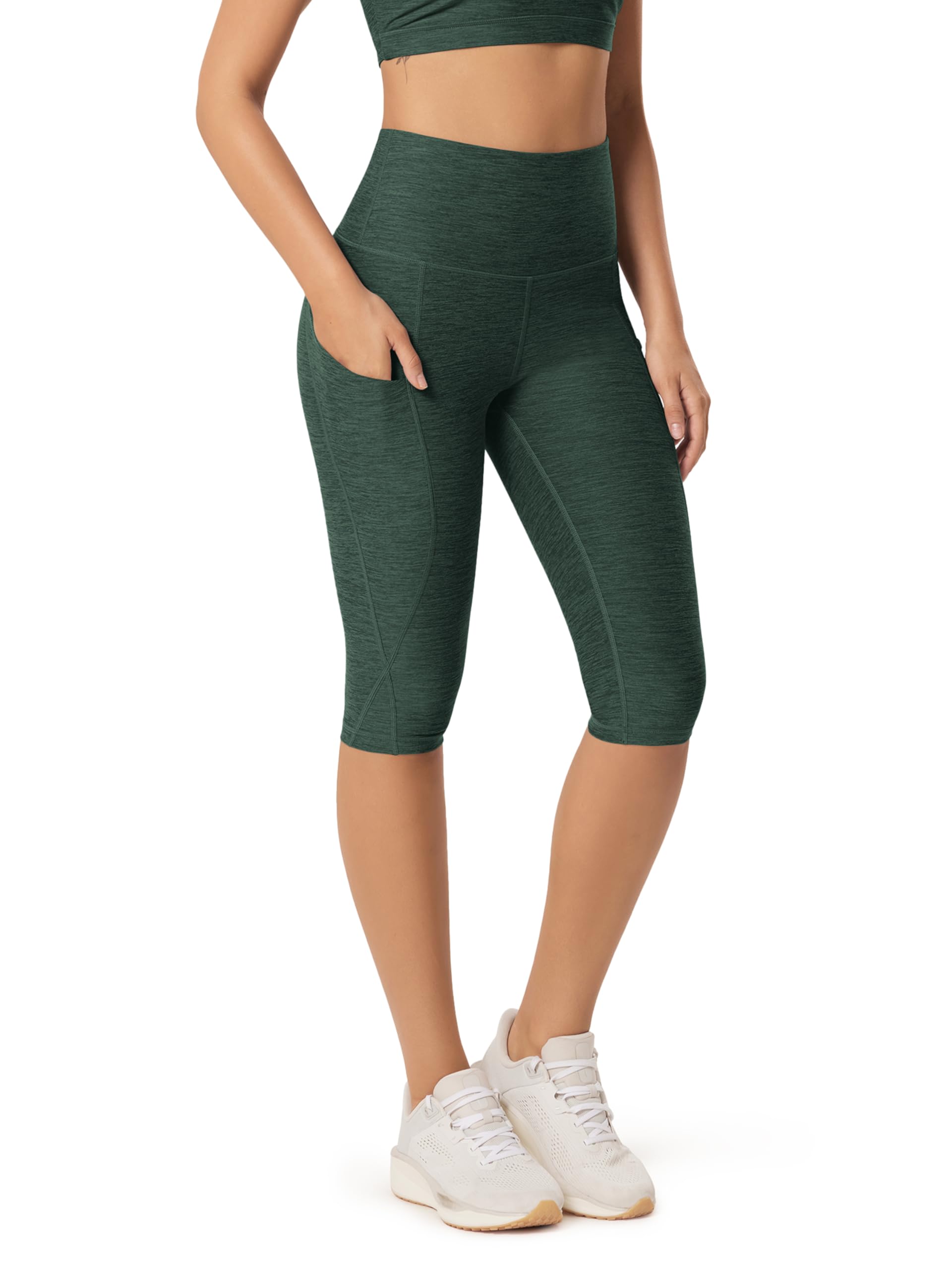 ODODOS Women's High Waisted Yoga Capris with Pockets, Tummy Control Non See Through Workout Athletic Running Capri Leggings