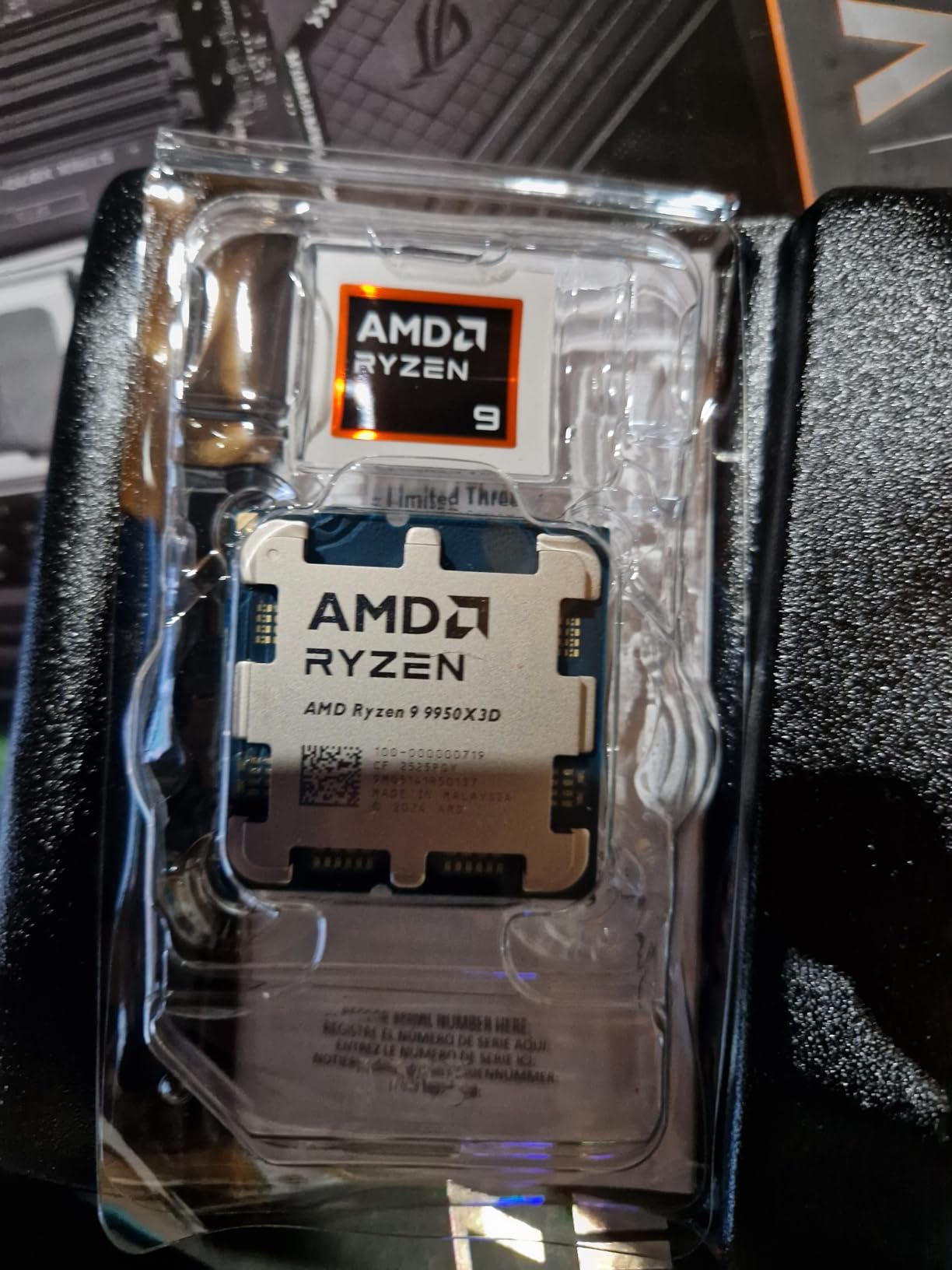Compra Processore - Amd - Ryzen 9 9950x3d 16 Core en Ucompra Panama