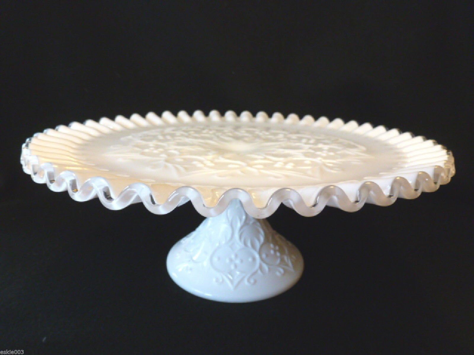 Rare Vintage Fenton Art Glass Milk Glass Spanish Lace Pedestal Cake Stand (4.25" x 11.25")