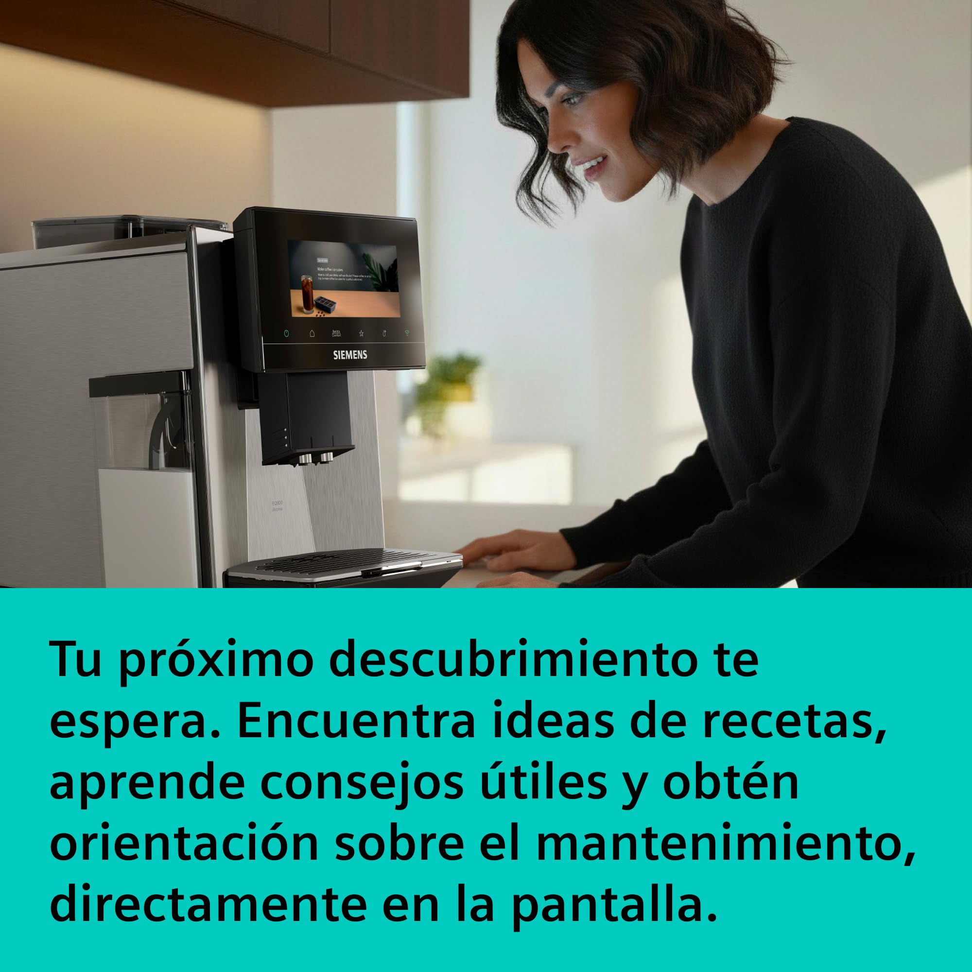 SIEMENS, cafetera superautomática, EQ900 iAroma, sabores personalizados, molienda precisa, pantalla grande para uso intuitivo, cafés personalizados, acero inoxidable, TQ923E03