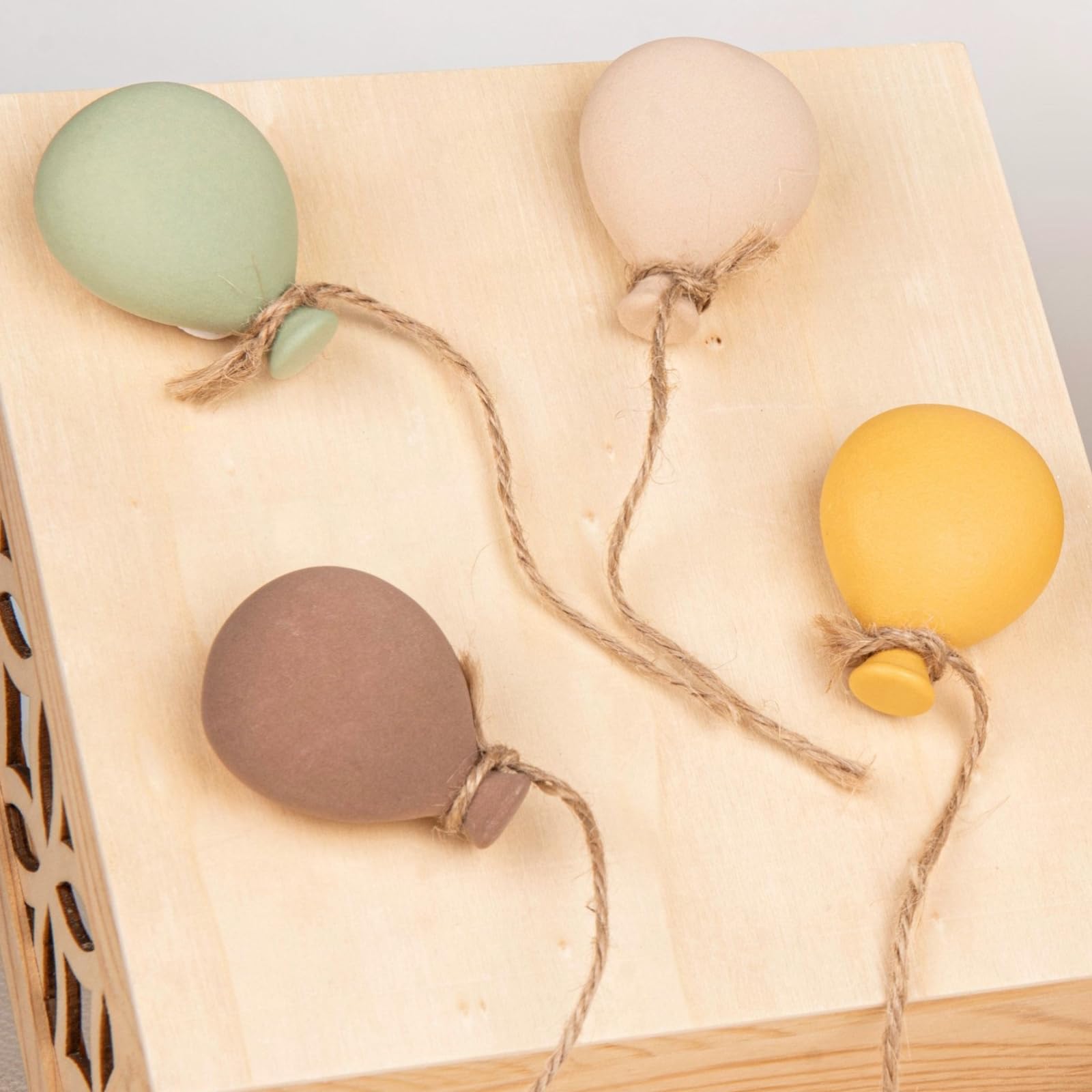 Doni Bomboniere Chrzest 12SZTUK Magnesy Balon Kolorowe Pastel Różne Calamite Balon Oryginalne Symbol zastępczy Ślub Narodziny Urodziny Osiemnaste Pomysły na Prezenty Tanie