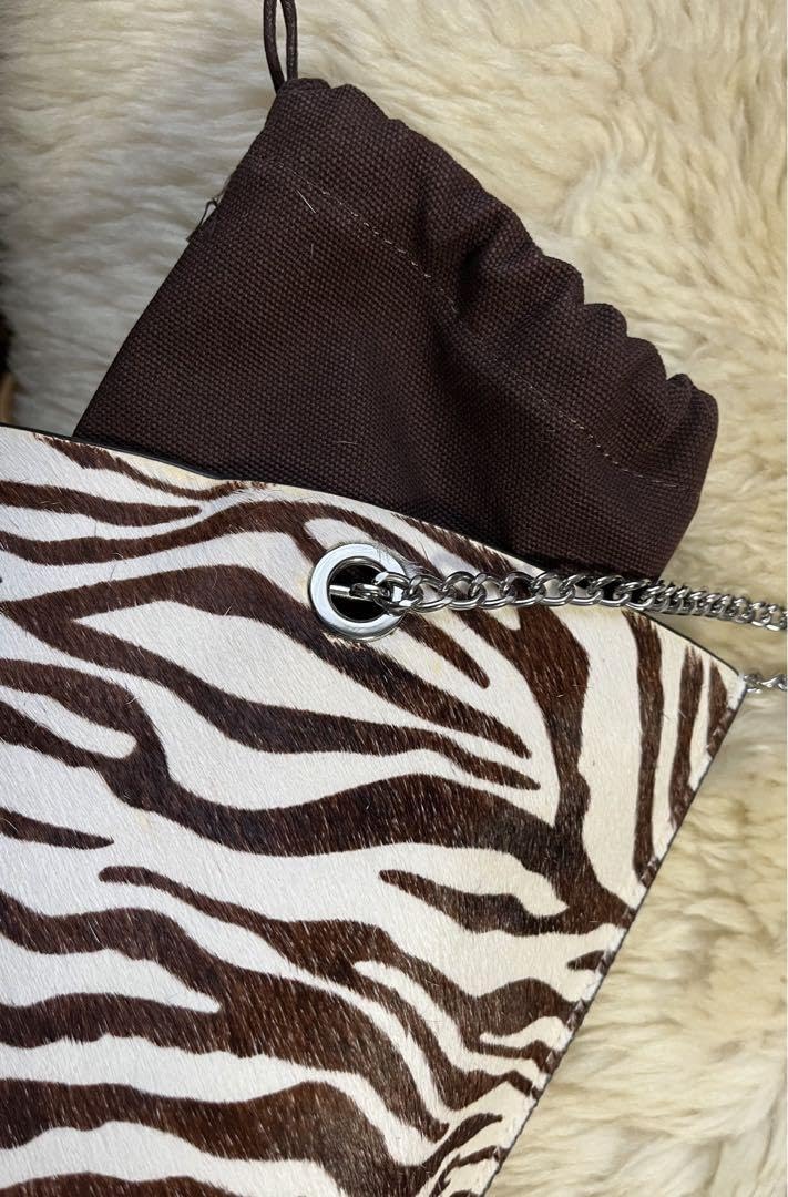 Amazon.co.jp: ZARA スウェード ゼブラ柄 バッグ : ファッション Amazon.co.jp: ZARA スウェード ゼブラ柄 バッグ : ファッション