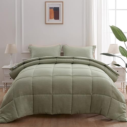 NexHome King Size Comforter Set 3 Pieces, 100% Soft Washed Microfiber Lightweight Bedding Comforter Sets, Green Cationic Dyeing Bedding Comforter with 2 Pillow Shams for All Season (King, Green)