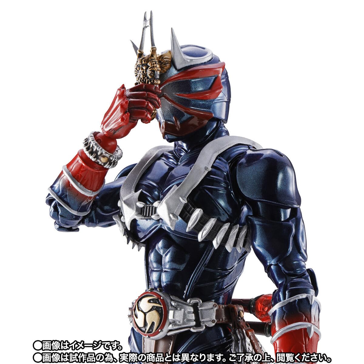 Amazon.co.jp: S.H.Figuarts（真骨彫製法） 仮面ライダー響鬼 20th