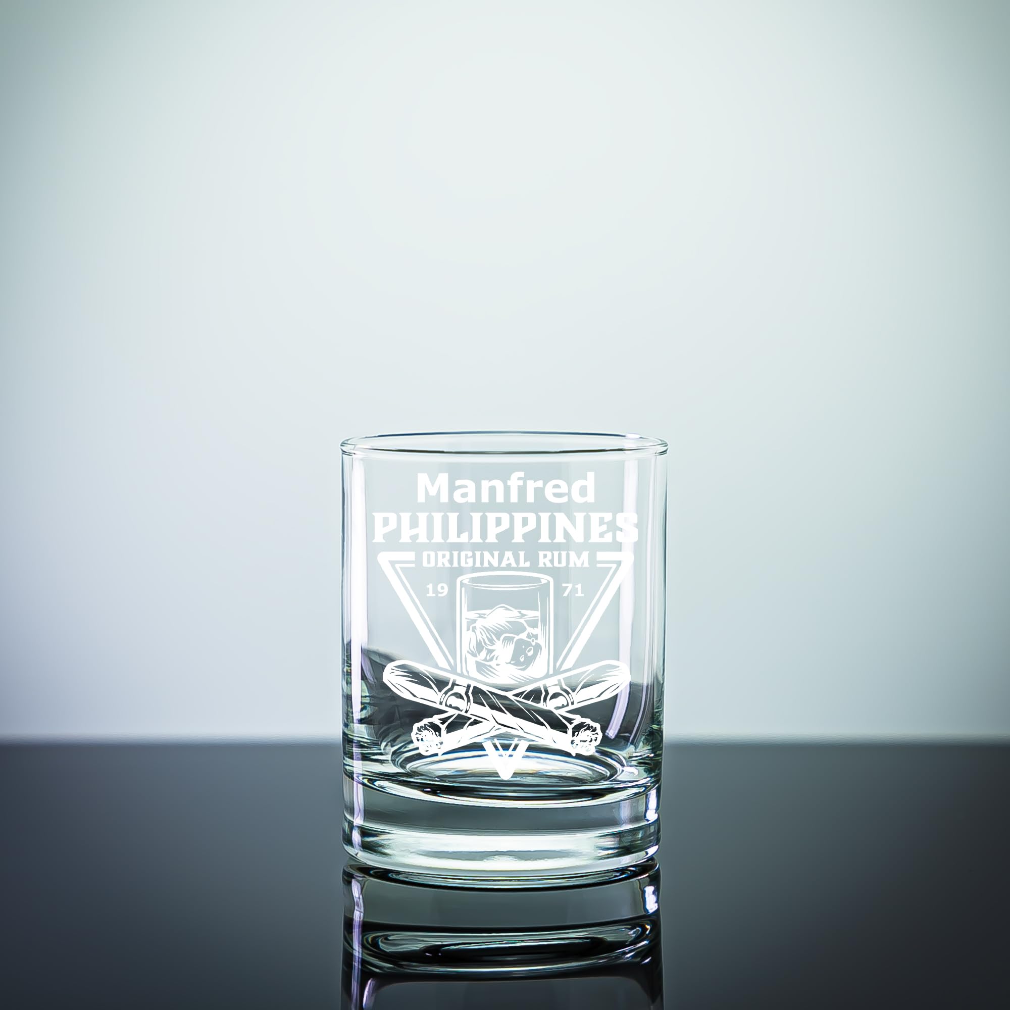 Geschenkset 2 Gläser + 1 Flasche Rum, personalisierte lasergravierte Geschenkidee Ihr Text gravierte Rumgläser, Geschenkbox (PhilippinesRumDesign, 200ml RumGlas, Tanduay GOLD)