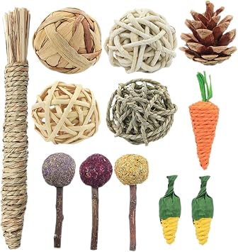 COLLBATH 12pcs Sepak Takraw Toys for Rabbits and Guinea Pigs Fun Chewing Treats for Small Pets Random Color