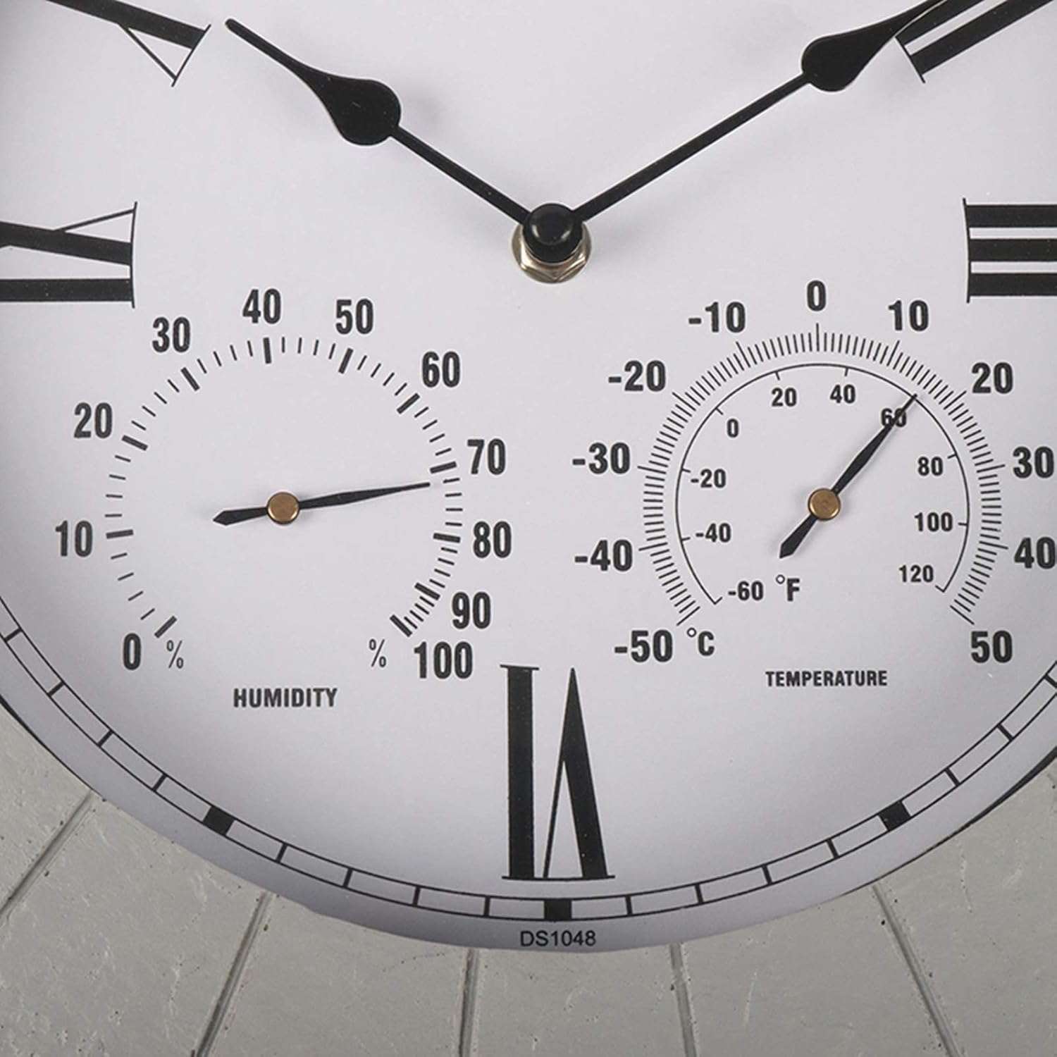 Outdoor Garden Wall Clock, 14 Inch Large Retro Resin Garden Clock with Thermometer and Hygrometer Waterproof Outdoor Clock Indoor Outdoor Decoration Mute Quartz Outside Clock Earth