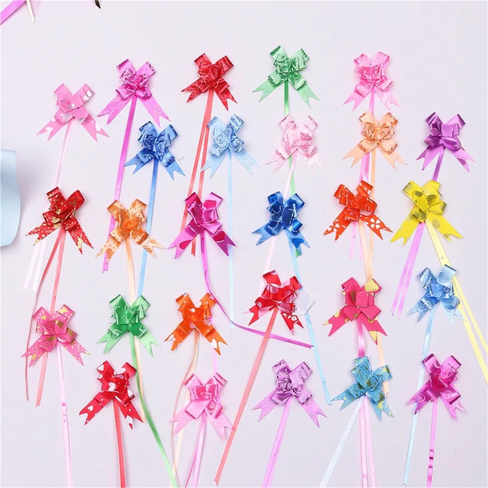 Fiocchi Self Pull Nastro Fiocco a Strappo con Fiore, 100-500 Pezzi, for Natale, San Valentino, Matrimonio, Festa di Compleanno della Mamma, Regalo Decorativo(White,600Pcs)