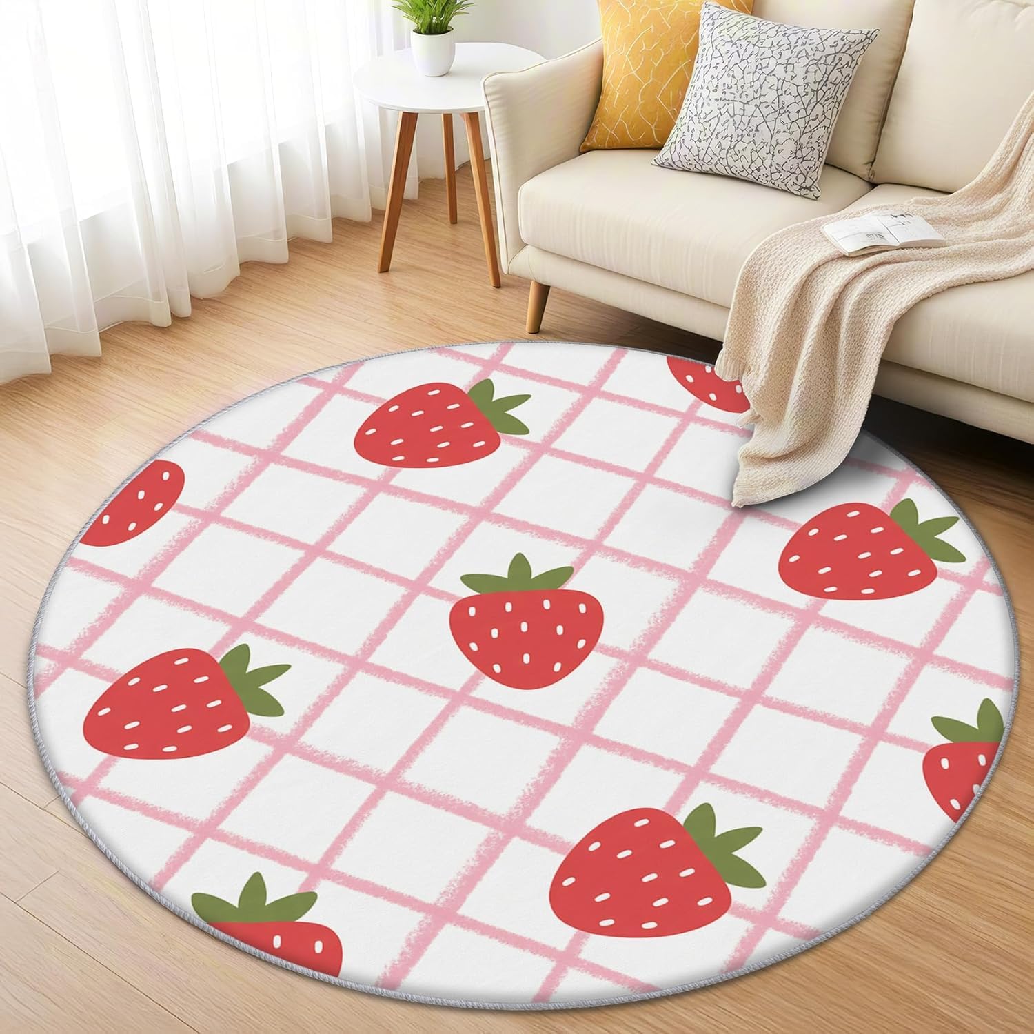 Tapis rond fraise 80 cm au design 3D soigné et finitions douces pour chambre