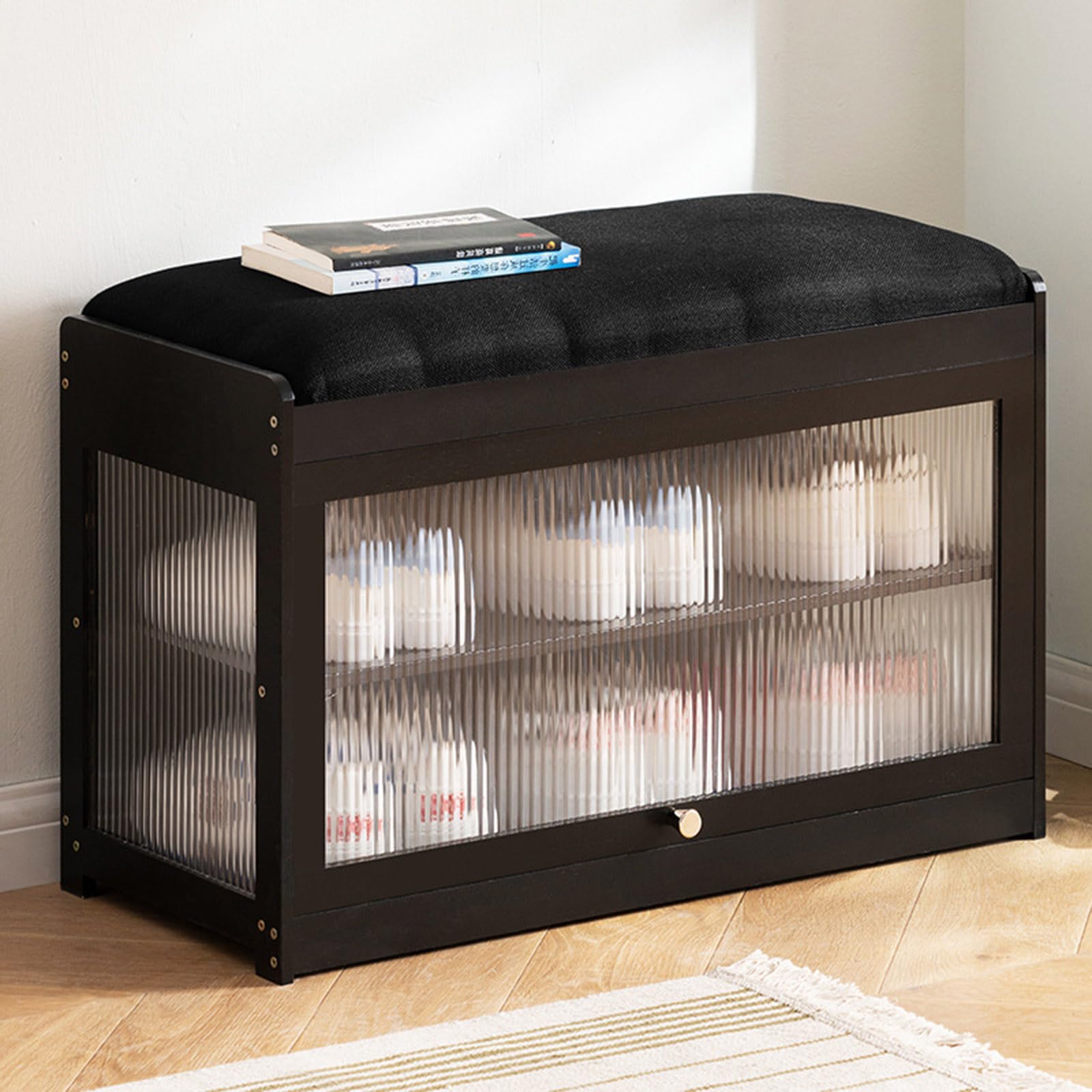 Meuble de rangement en verre pour entrée moderne et dressing ordonné