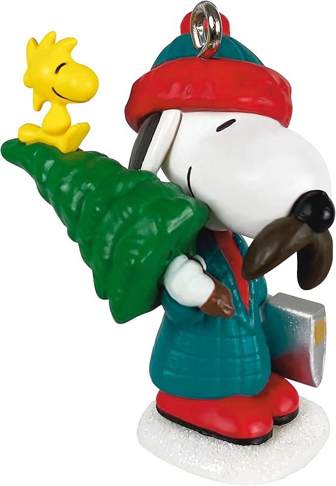 Peanuts Spotlight On Snoopy Bell Ringer Snoopy 2022 Hallmark Keepsake Christmas Ornament Hallmark Keepsake 1.26" Miniature Christmas Ornament 2021, Peanuts Winter  Fun With Snoopy, Mini : Everything Else - Amazon.com