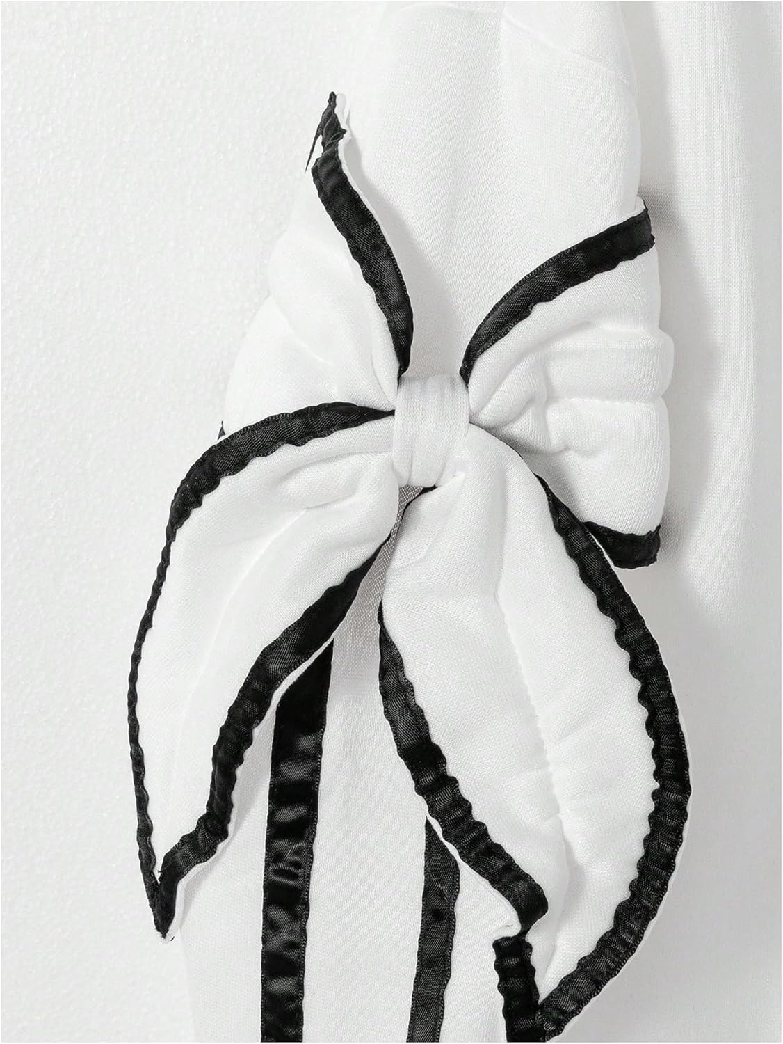 OYOANGLE Girl's Bow Sweatshirts Y2K Striped Trim Long Sleeve Crewneck Pullover Sweatshirt - Image 3