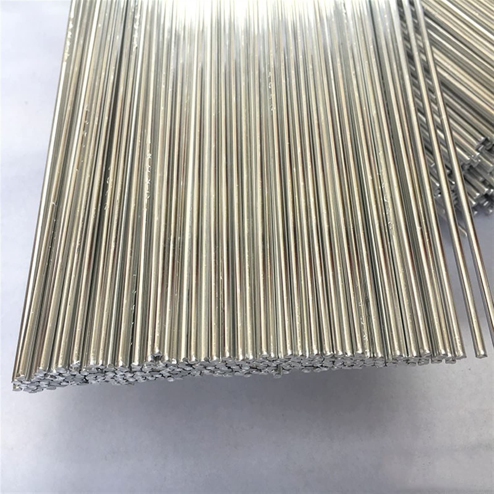 Aluminiowe pręty spawalnicze Pręty spawalnicze Pręty spawalnicze aluminiowe(2.0mm)