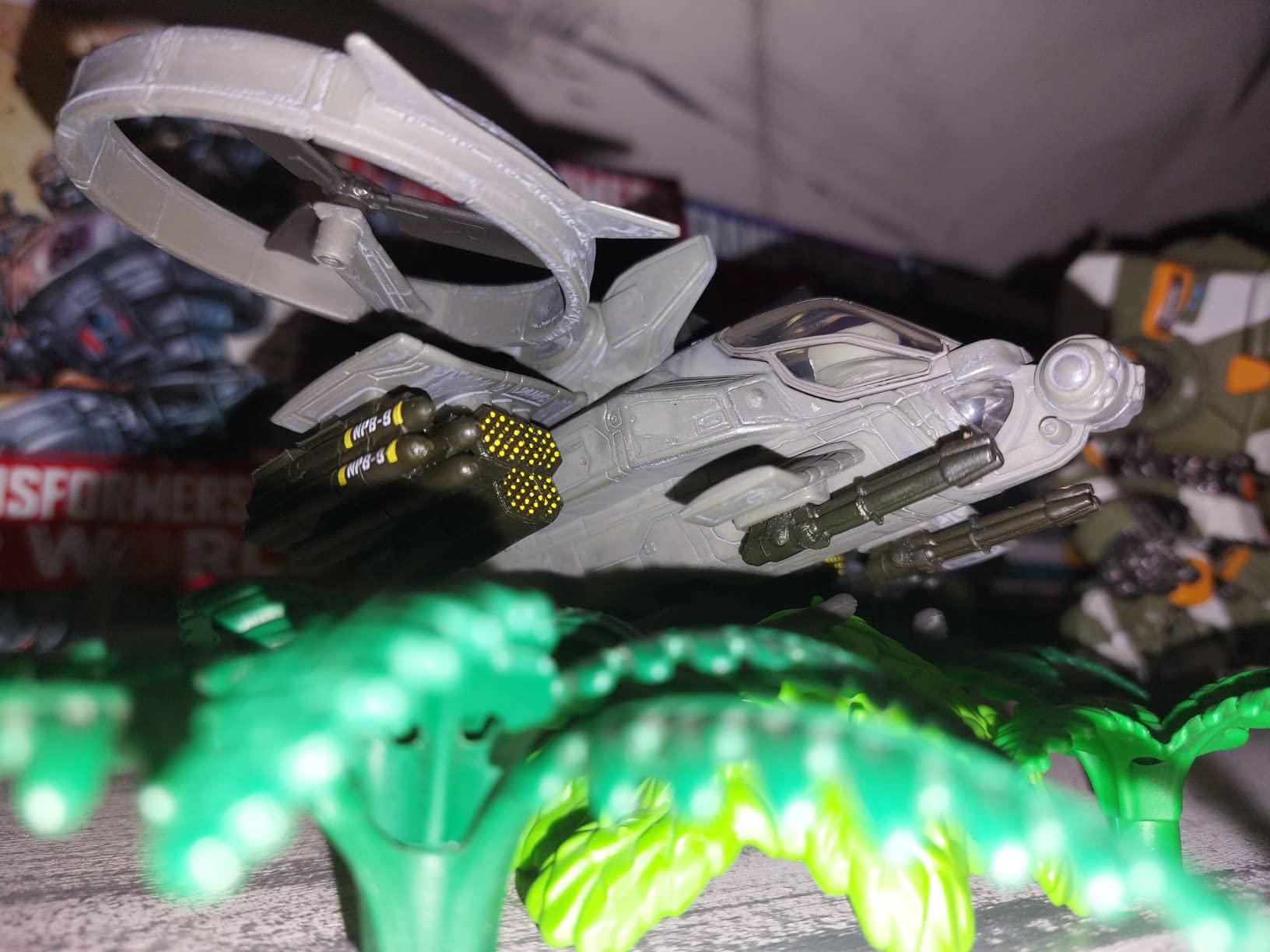Figura De Acción At-99 Scorpion Gunship Avatar Mcfarlane Toy | Envío gratis