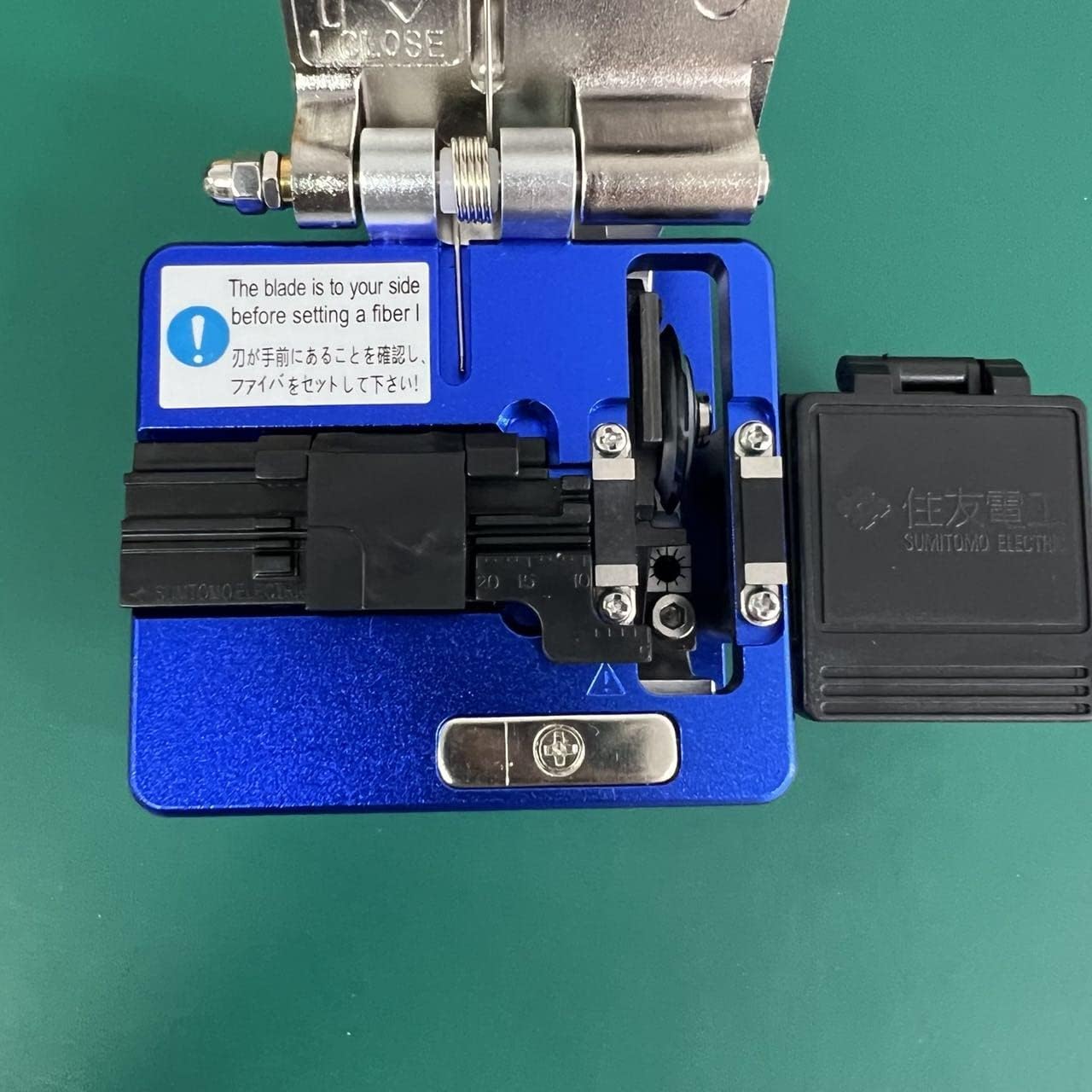 Sumitomo FC-6S Optical Fiber Cleaver FC6S High Precision Fiber Optic Cutting Tool Quality (1)