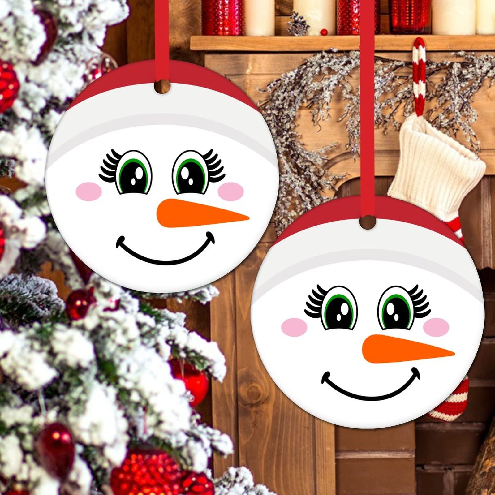 Ornamento Natalizio Pupazzo Di Neve 2024 – In Acrilico, Altezza 9 Cm, Con Nastro E Scatola Regalo