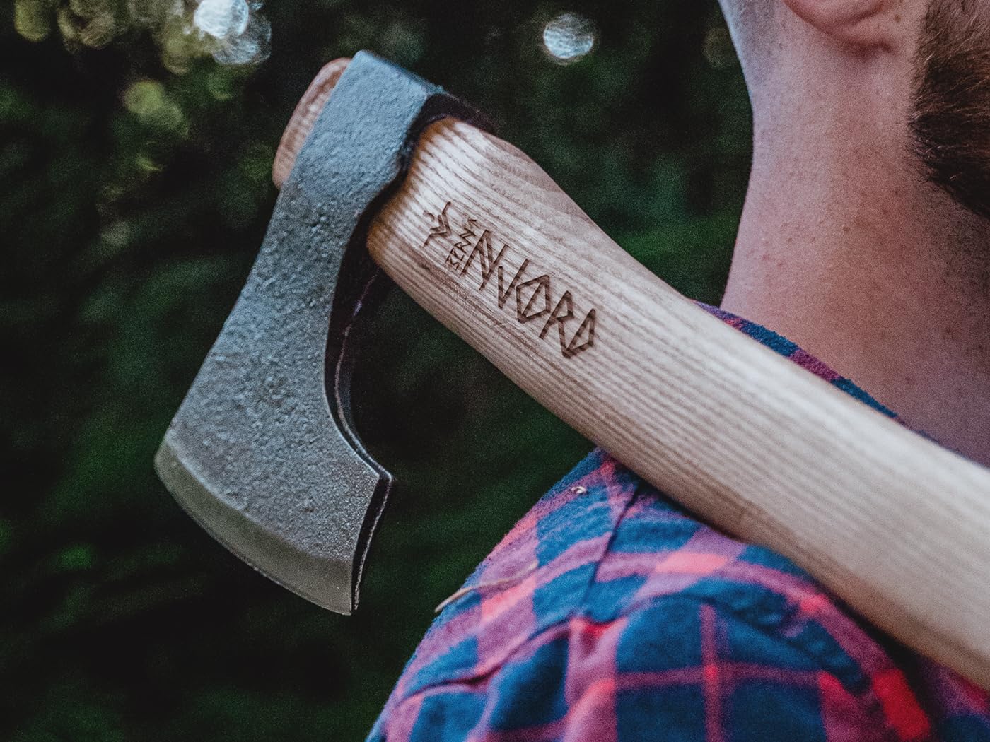 Wikinger Hack Axt: Njord Bernt groß