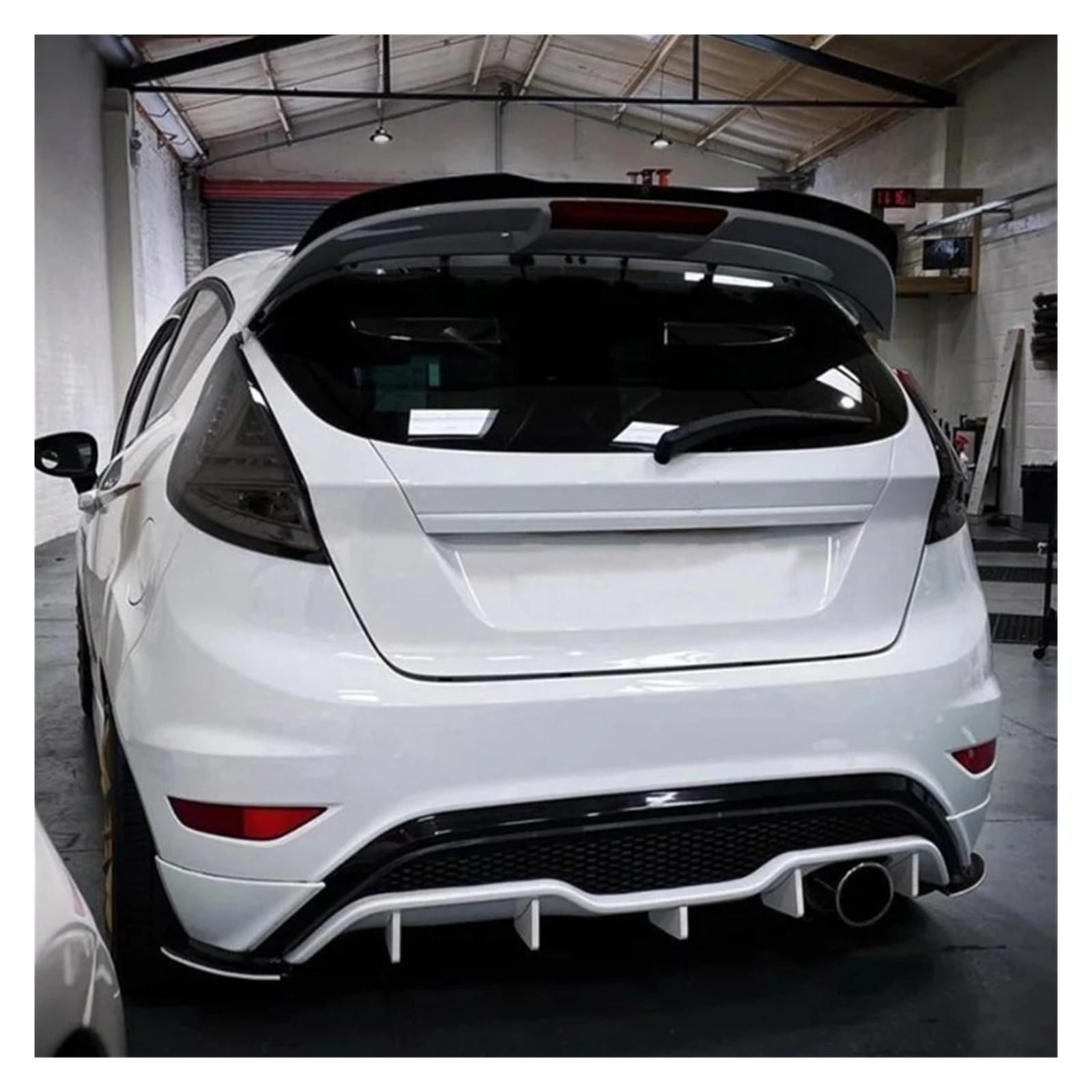 Kompatybilny z Fiesta 2008-2017 ST-Line MK6 MK6.5 Hatchback Tylny dach samochodu Spoiler Okno Skrzydło Splitter Wykończenie Body Kit(Carbon Look)