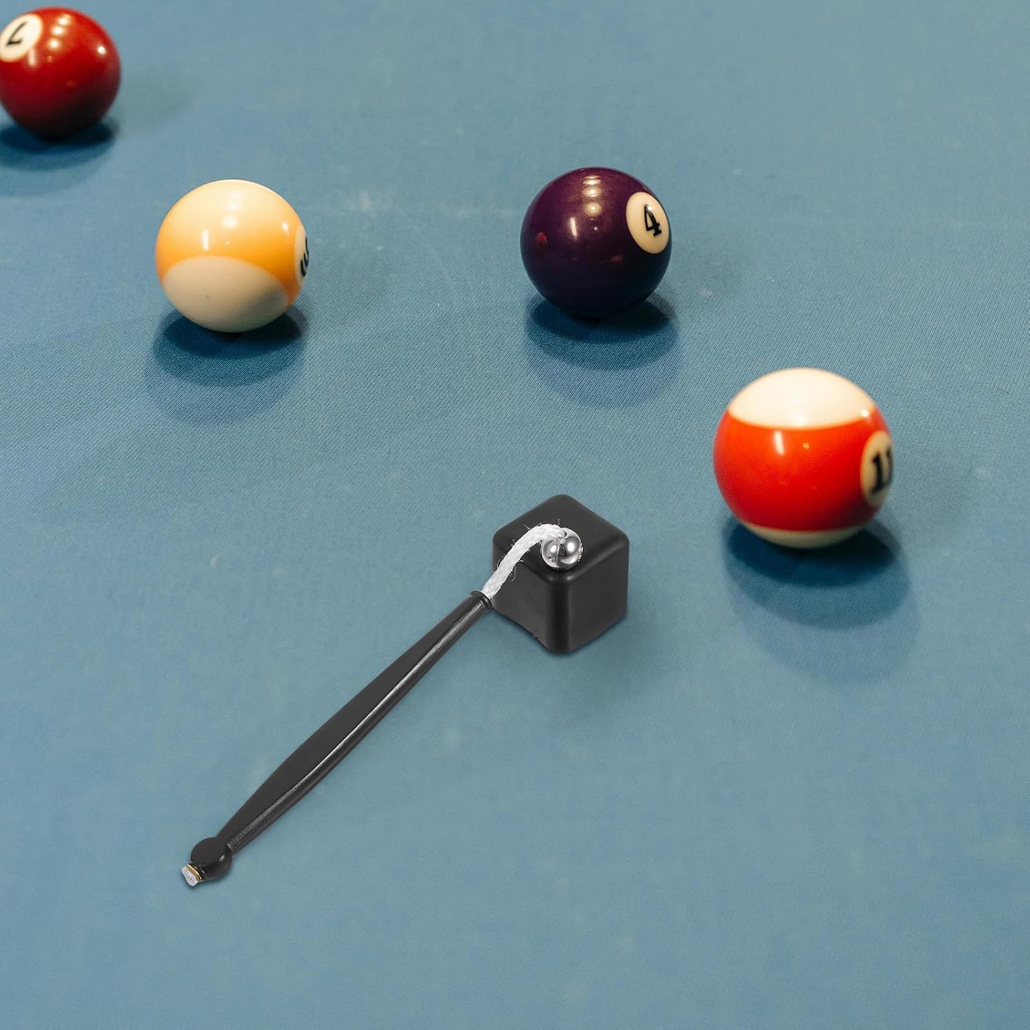 Hemobllo Black Plastic Billiard Cue Chalk Box for Pool Cue Resistant to Damage and Easy Carrying for Casual Game at Home and Billiard Settings