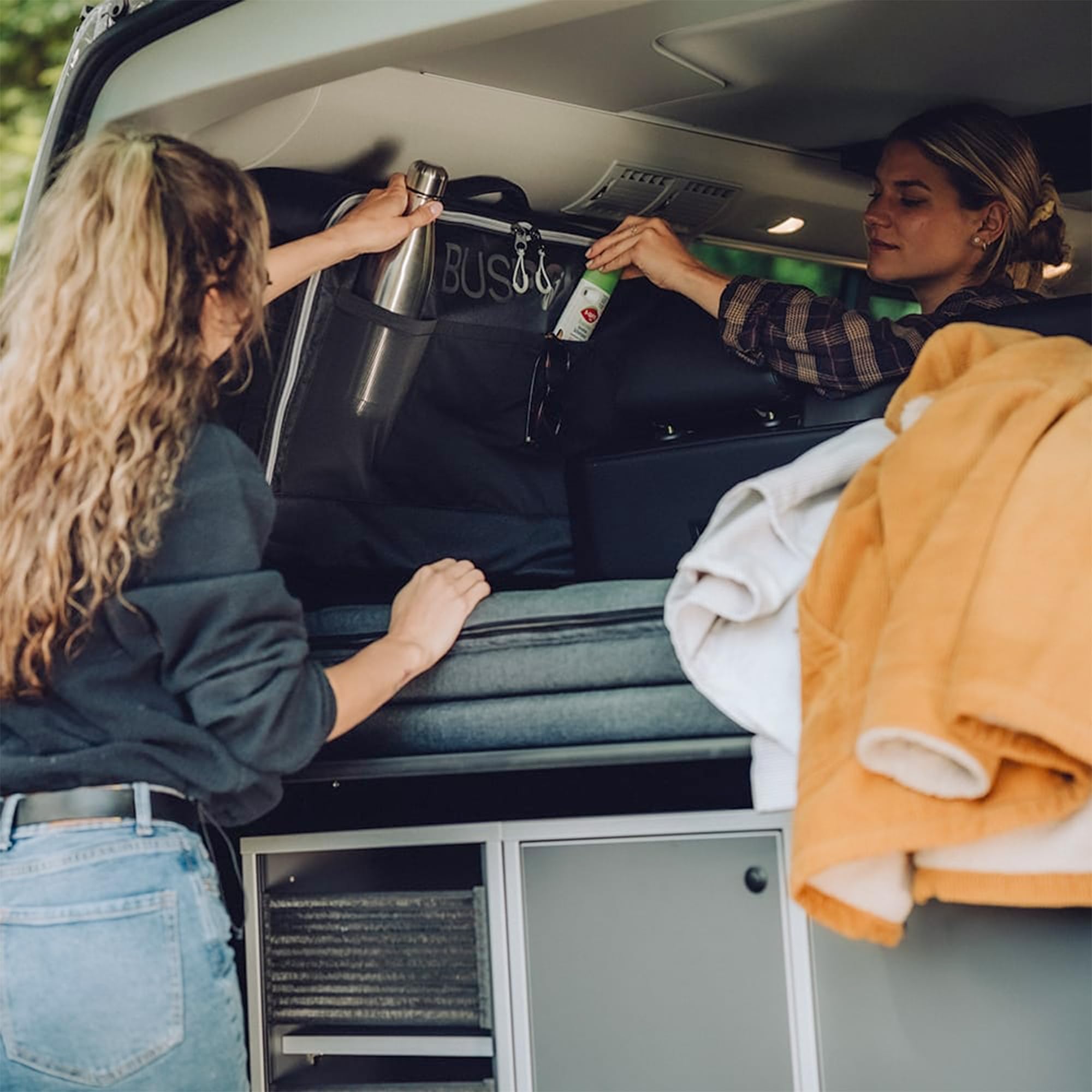 Bus-Boxx windowBOXX Sac de fenêtre pour Volkswagen T5, T6, T6.1 California Beach, Multivan avec store solaire, organiseur pour fenêtre, robuste et sur mesure