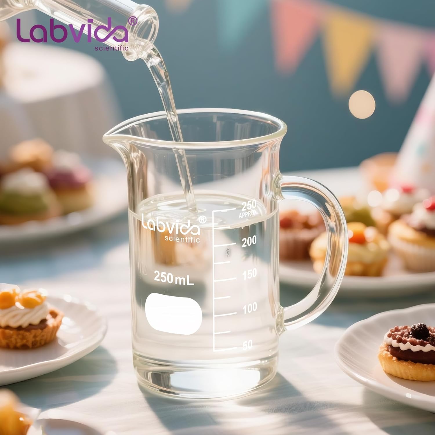 Glass Beaker with Handle, 2PCS of Vol. 600ml, 3.3 Borosilicate Griffin Low Form with Printed Graduation,LVAT005
