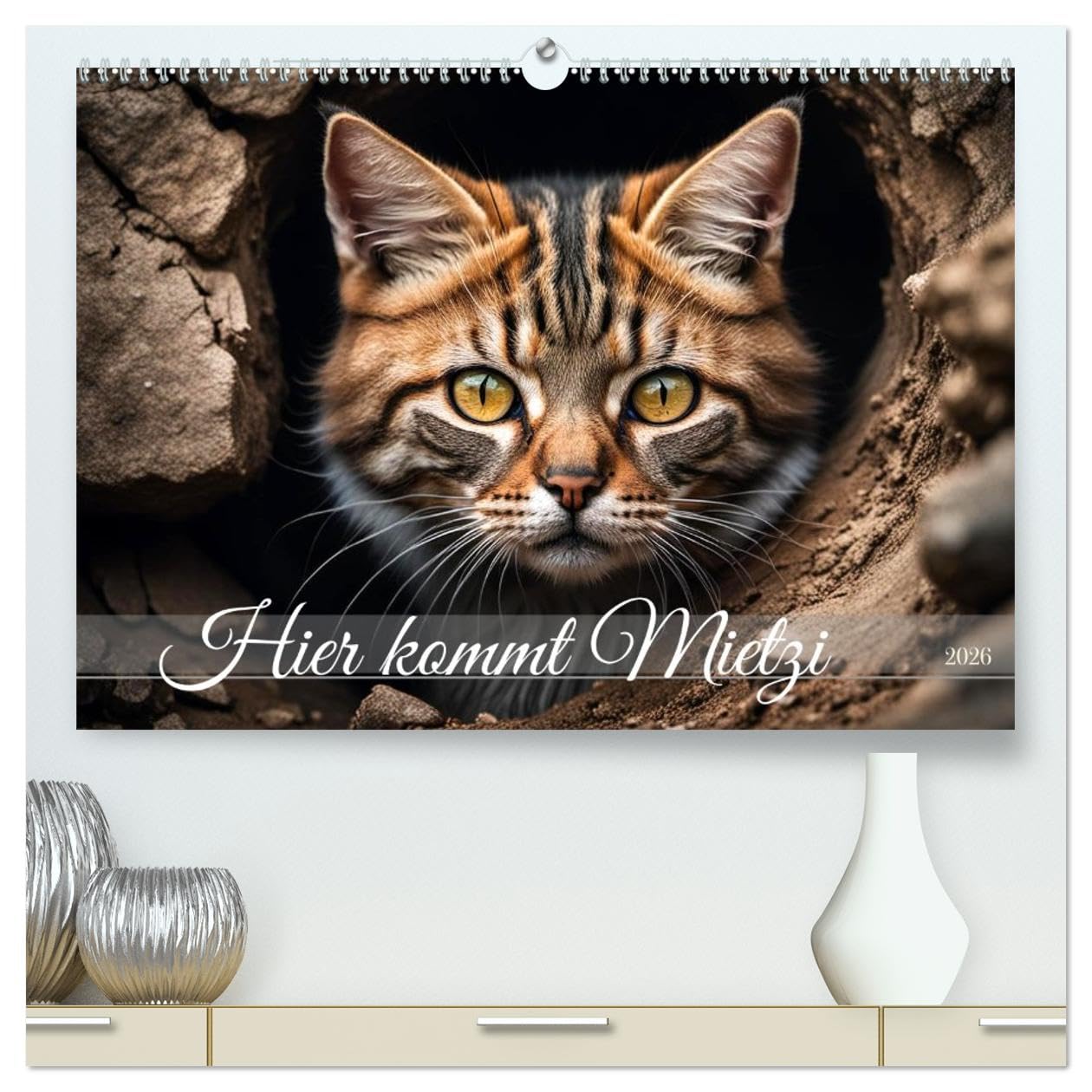 Hier kommt Mietzi (hochwertiger Premium Wandkalender 2026 DIN A2 quer), Kunstdruck in Hochglanz: Ein Kalender mit frechen Katzen, jeden Monat neu! (CALVENDO Tiere)