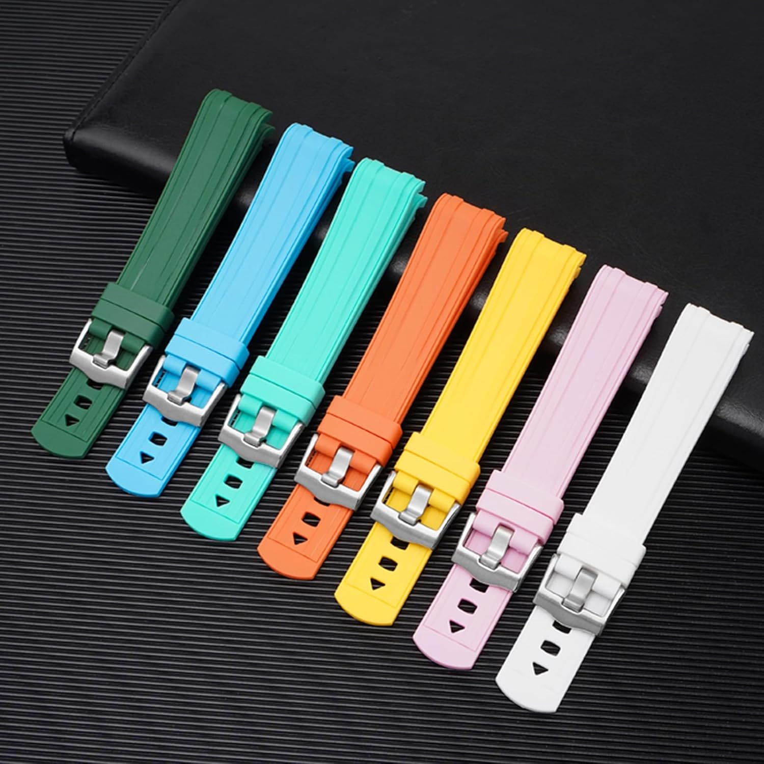 YISIWERA Silicone Watch Band TPU for Omega Seamaster New 300 Diving, 20mm Curved End Watch Strap Rubber for Men Women with Pin Buckle