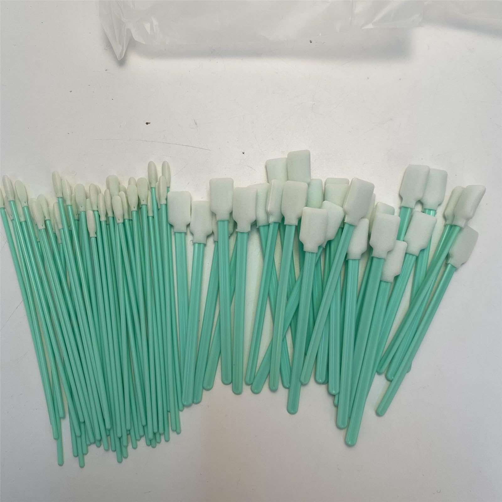 Cididu200 Pieces Cleaning Swab Kit, Lint Free Foam Tip Swab Sticks, Multi-Purpose 5 Types Lab Swabs Sponge Stick for Camera, Optical Lens, Arts and Crafts, Printer, Electronics (Green)