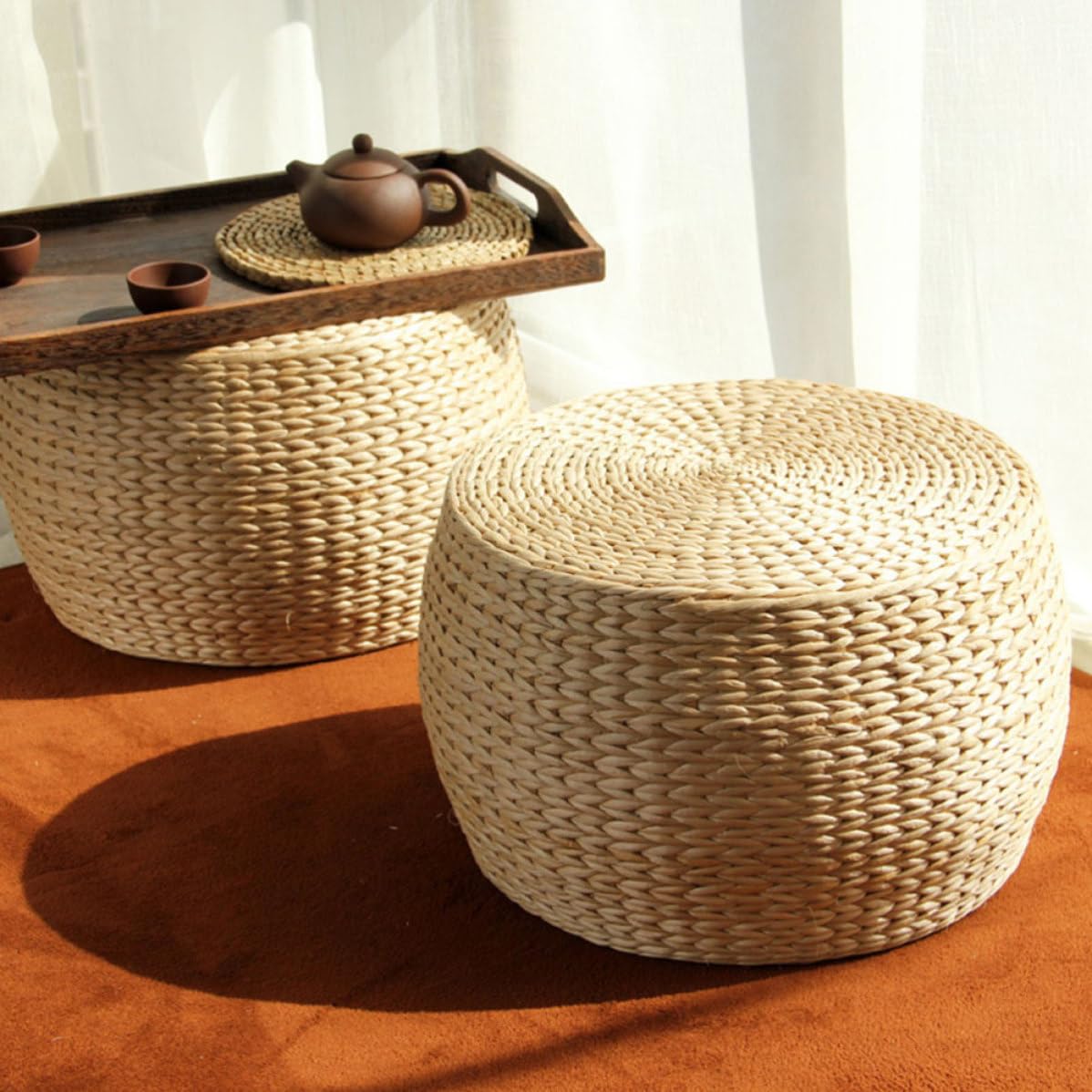 Healeved Sgabello in Rattan Intrecciato Antiscivolo per Casa, Struttura Solida e Design Moderno, Pouf Ottomano per Ingresso e Decorazione Domestica