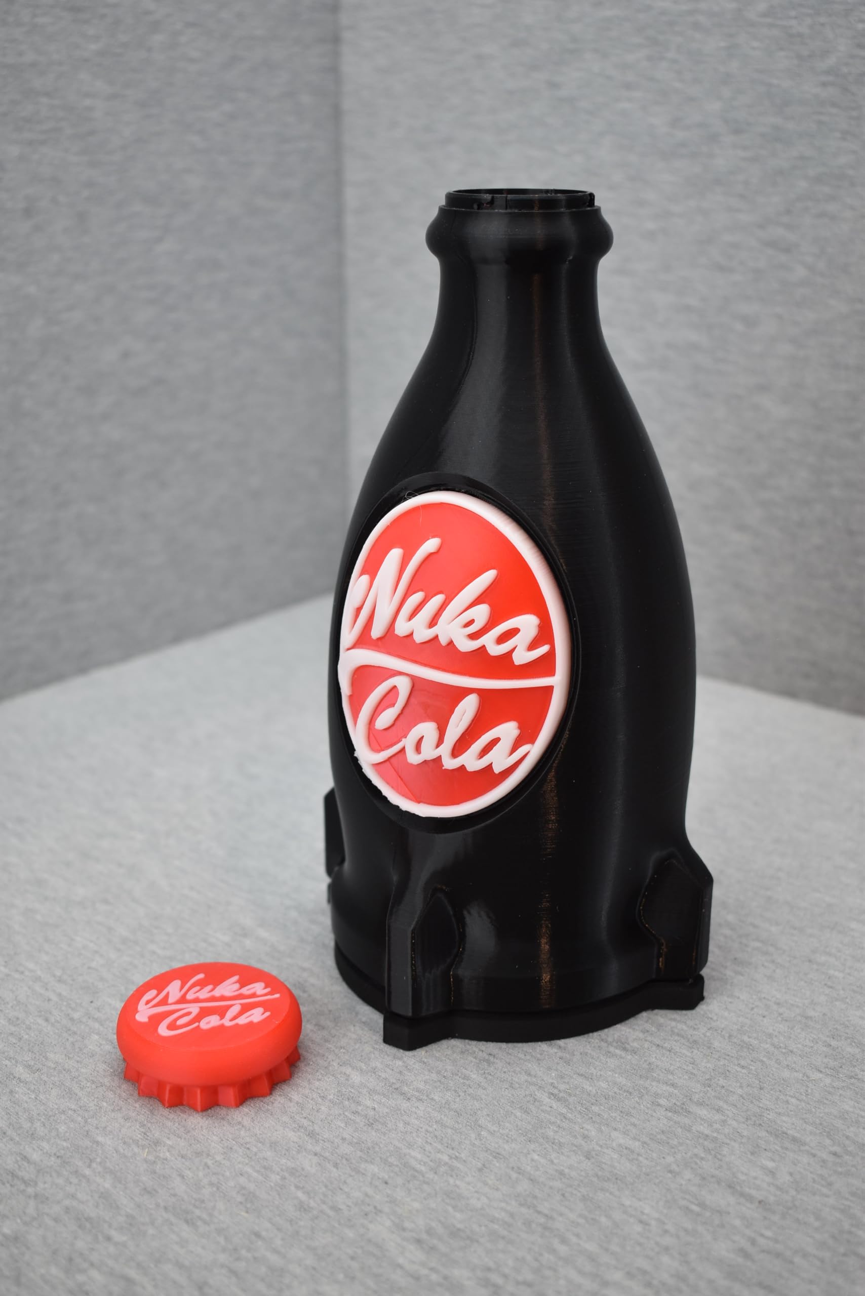 Fallout ヌカコーラ　デッキケース Amazon.co.jp: Ultra Pro - Fallout Alcove フリップデッキ