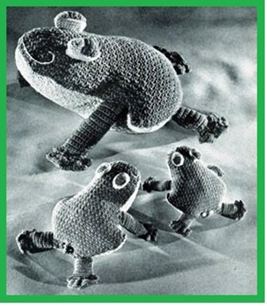 Crocheted Frogs Vintage Pattern Kindle edition by Collection