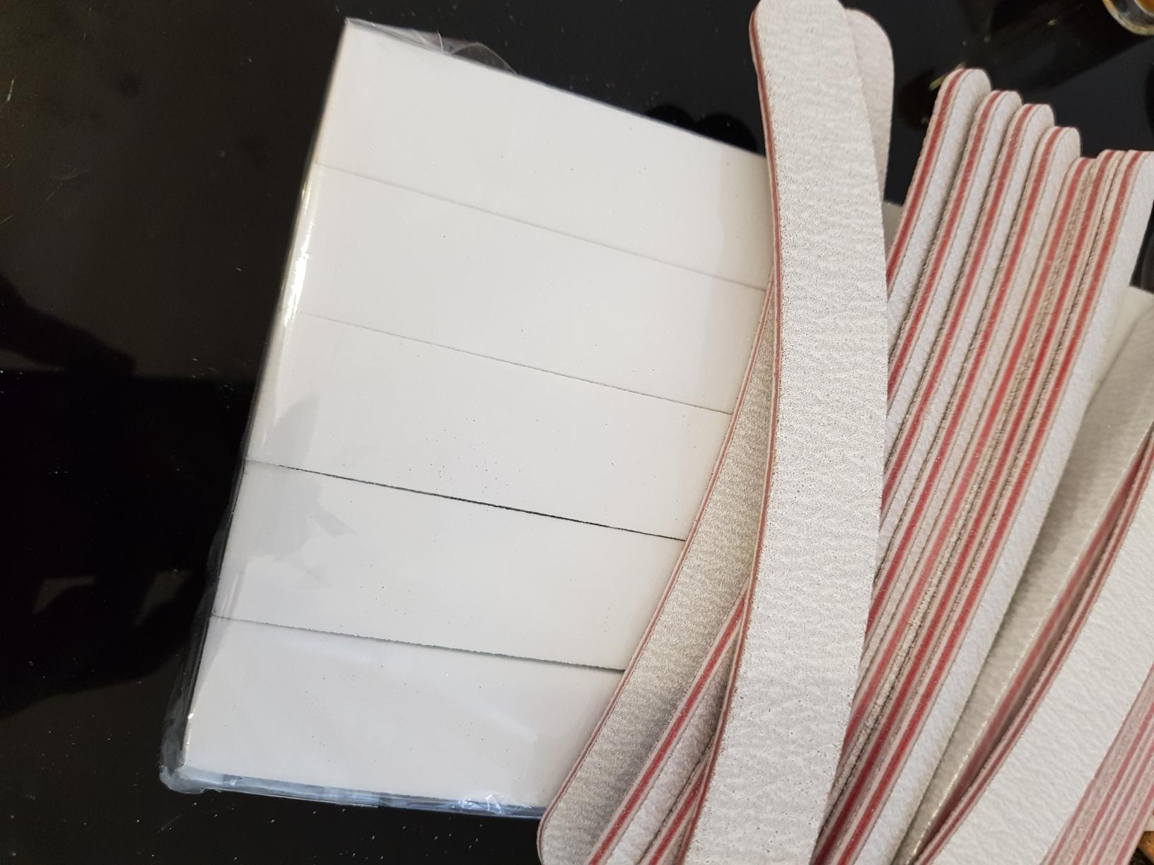 Profifeile Weiß Gebogen Für Nägel – Körnung 100/180 Mit Pinkfarbenem Kern
