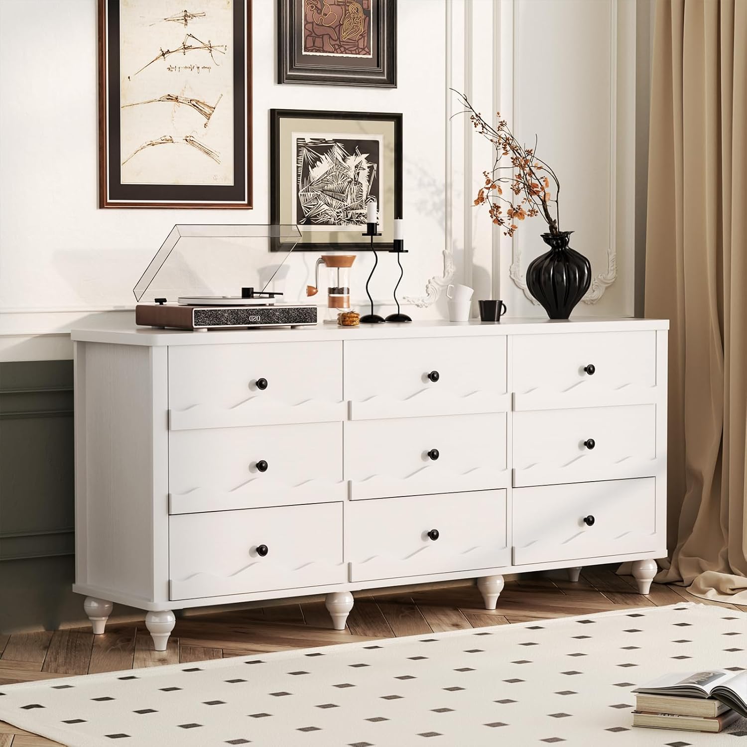 Cyclysio 9 Drawer Dresser for Bedroom, Modern Wood Chest of Drawers with Scalloped Design and Gourd Feet, 63" Wide Dresser TV Stand for Living Room, Hallway, Bedroom (White)