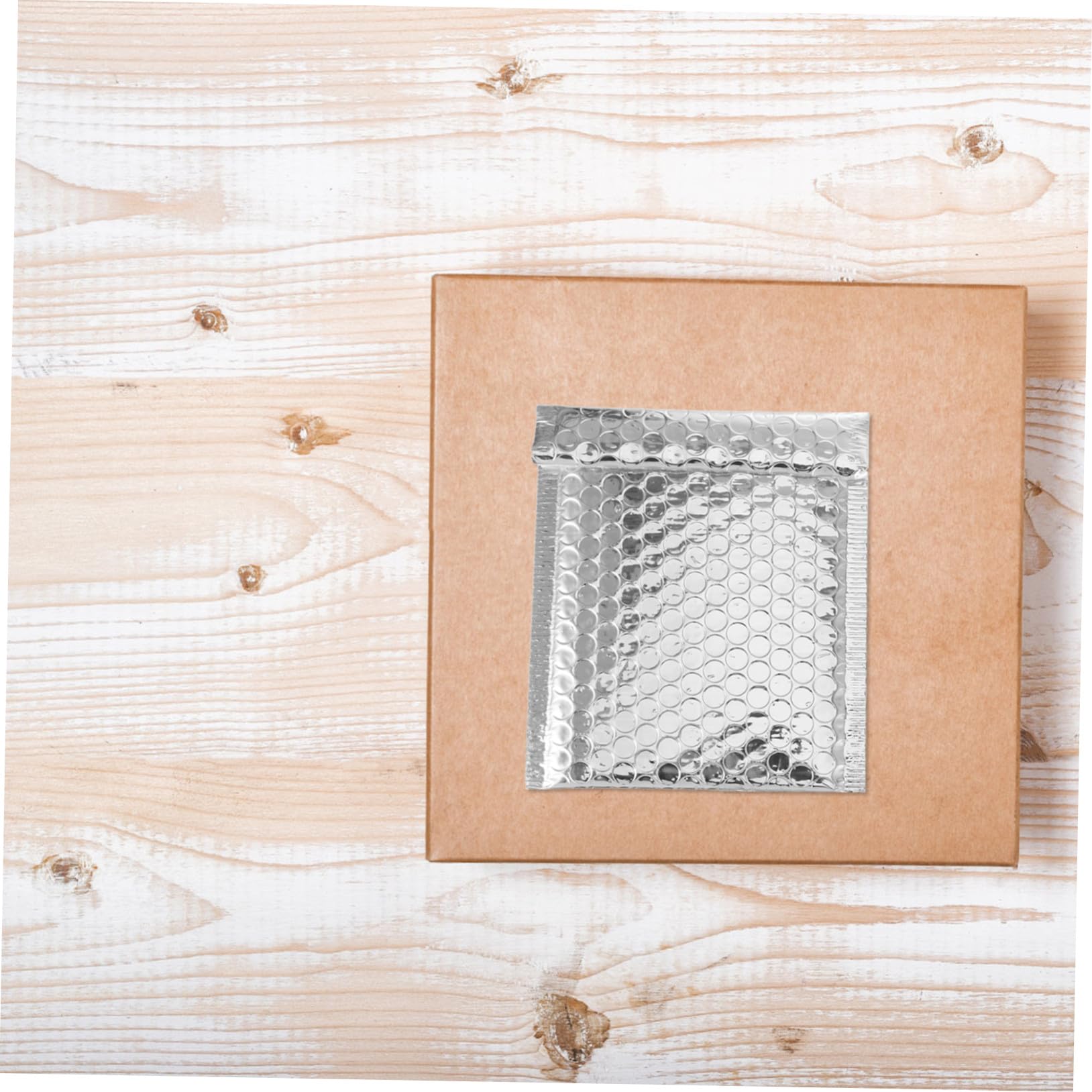 100 Stück Gepolsterte Versandtaschen Selbstklebend Silber Versandtaschen Gepolstert Briefumschläge Luftpolster Versandhüllen Wasserabweisend Leichte Mailing Bags