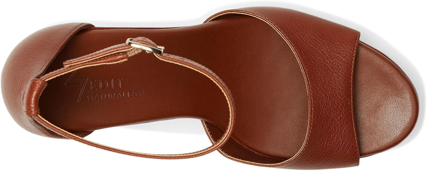 Naturalizer womens Delphie Strappy Sandals