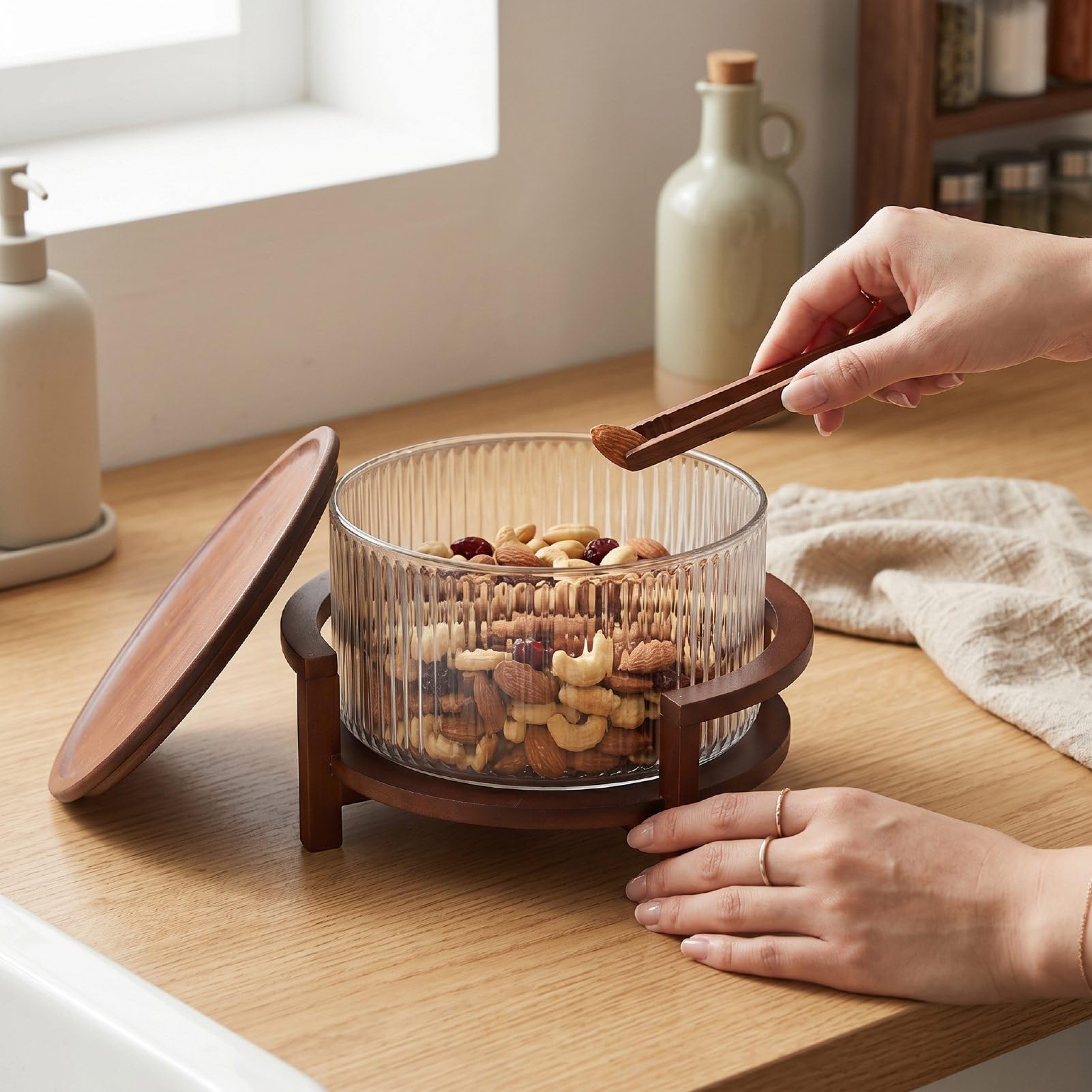 Tnfeeon Soporte y Tapa de Madera Cuenco a Prueba de Calor de 4,3 L para Servir Ensalada de Frutas Ensaladera de Vidrio para Cenar en Casa con Ensaladera de Vidrio