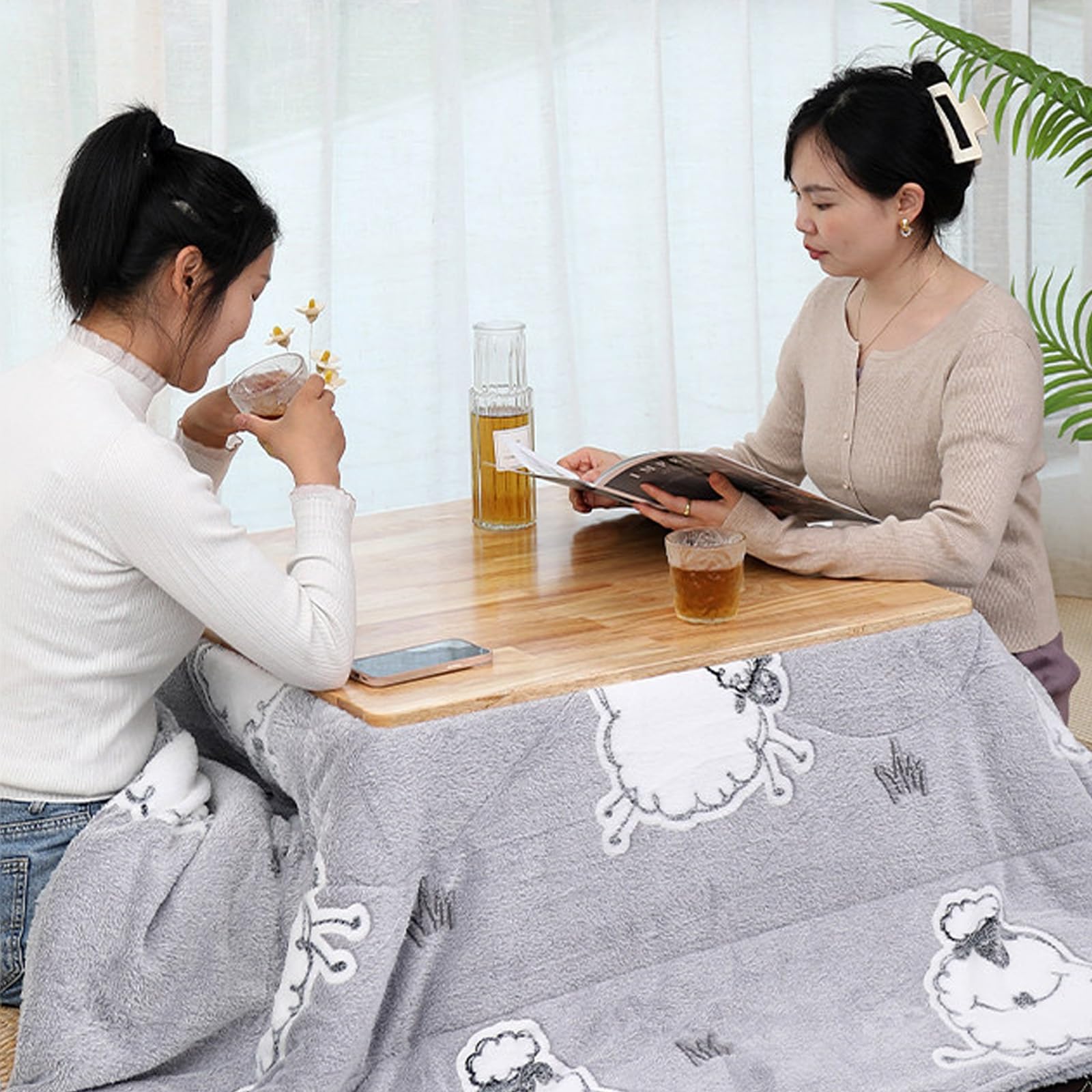 HARELA Tavolo Riscaldante Tatami Kotatsu Tavolino, Tavolino Riscaldamento per Riscaldamento Invernale, Tavolino da salotto, Legno massello, Regalo caloroso per la famiglia(Red,75x75cm/29.5x29.5in)