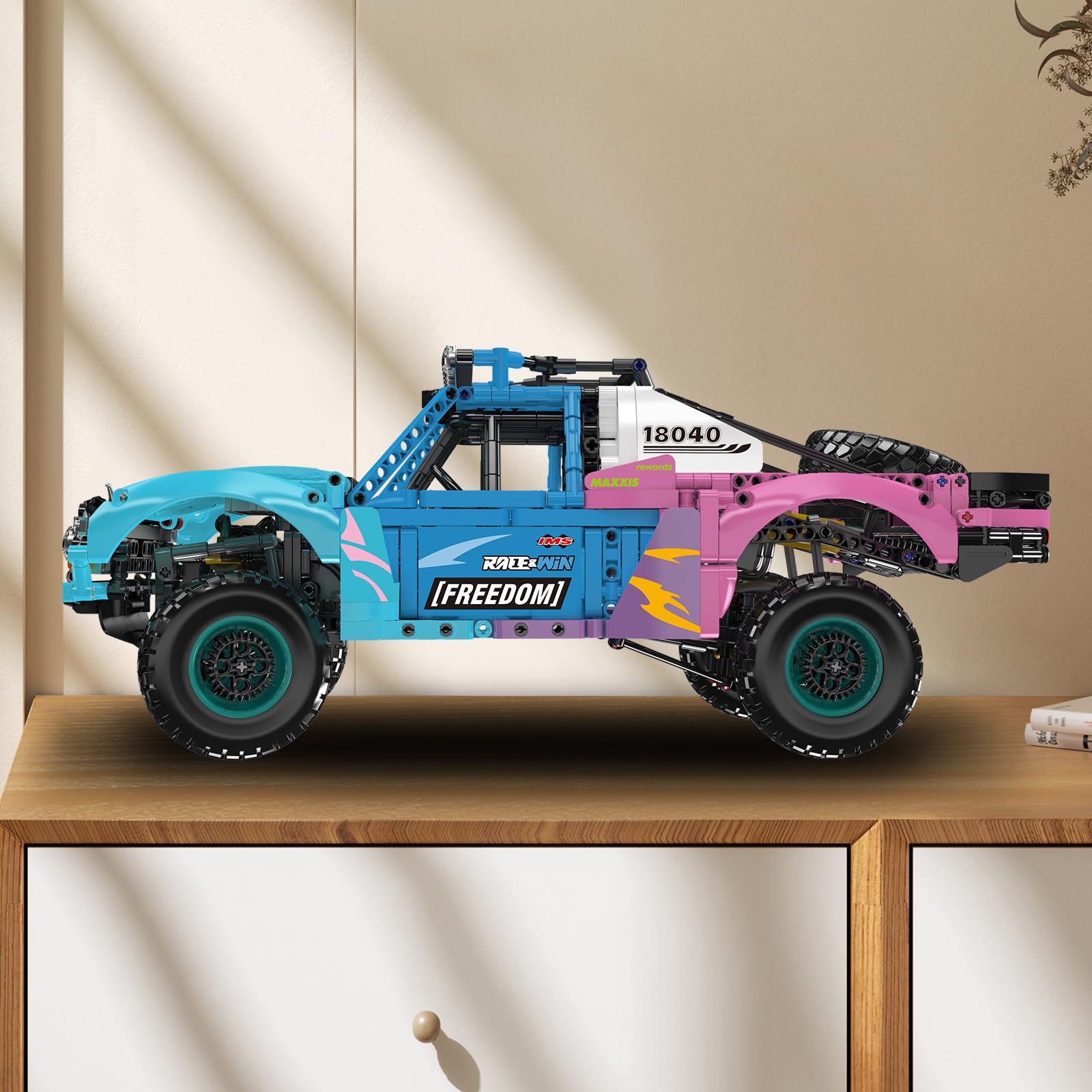 Mould King 18040 Technik MOC Luftfederungs-Offroad-Truck Baustein-Modell | Elektrisch ferngesteuertes Kletter-Rennwagen Bausatz APP Technologie 4x4 Geländewagen Klemmbausteine Bausatz （1573+Teile）