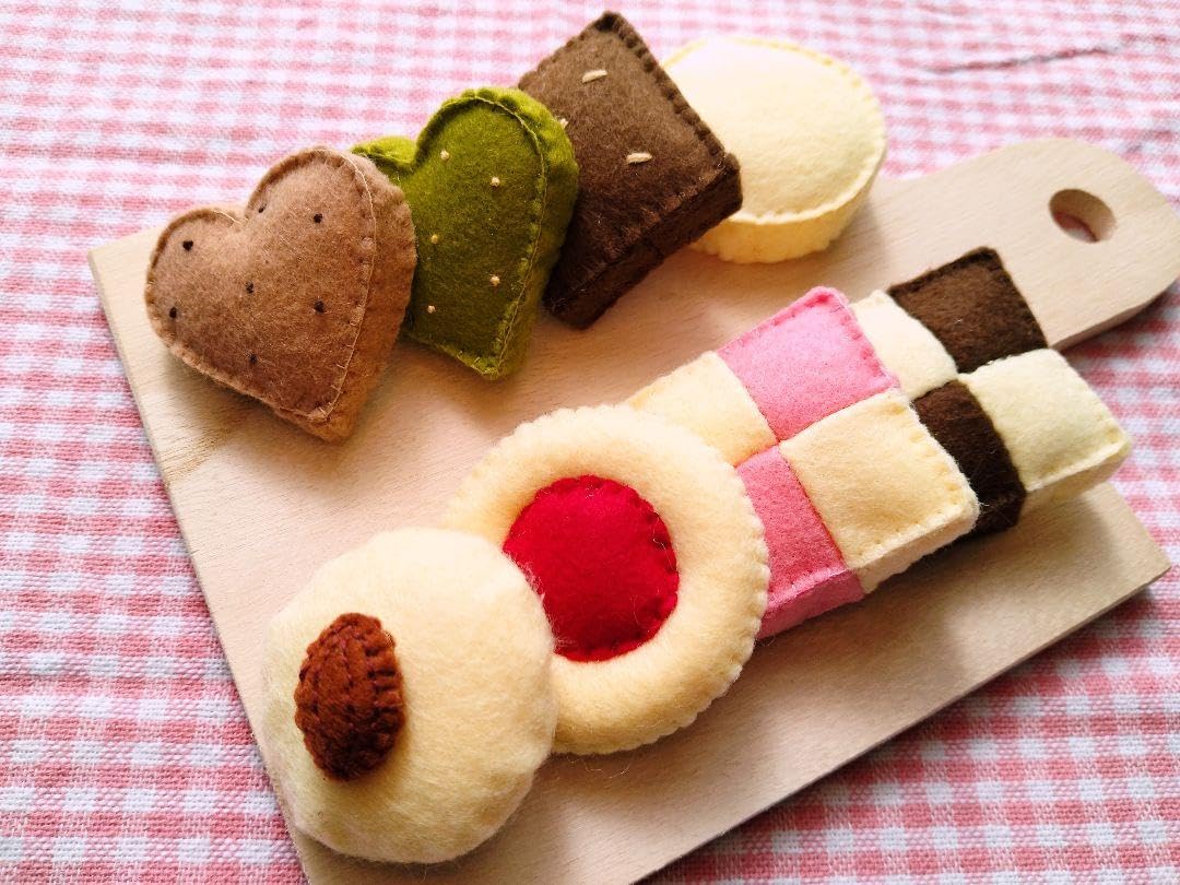 フェルトクッキー フェルトおままごと Amazon | フェルトおままごと クッキー屋さん♪選べるクッキー6