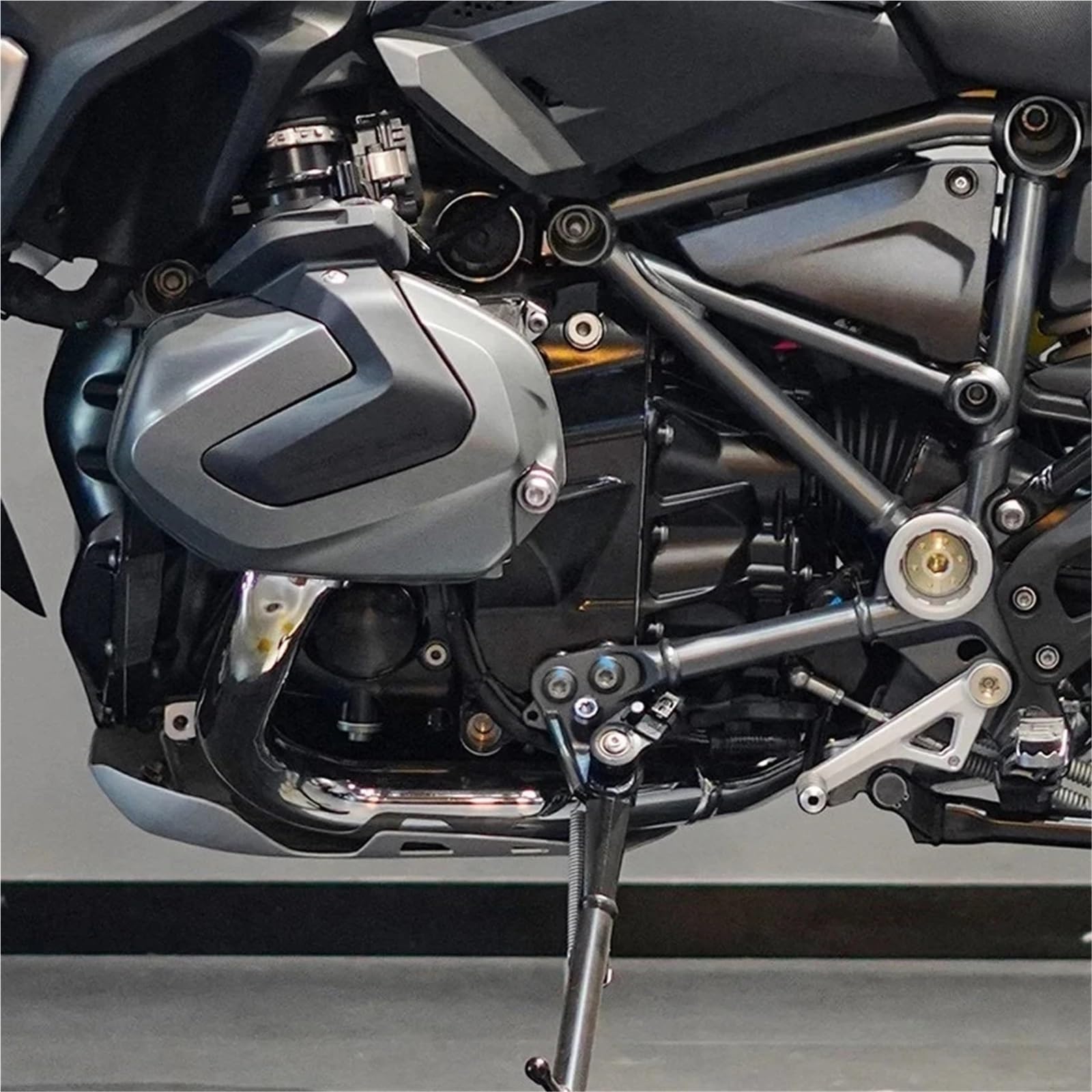 Panel boczny do motocykla Pasuje do Bmw R1250GS ADV R1250RT R1250RS akcesoria pokrywa świecy zapłonowej głowica cylindrów osłona silnika Protector(B)