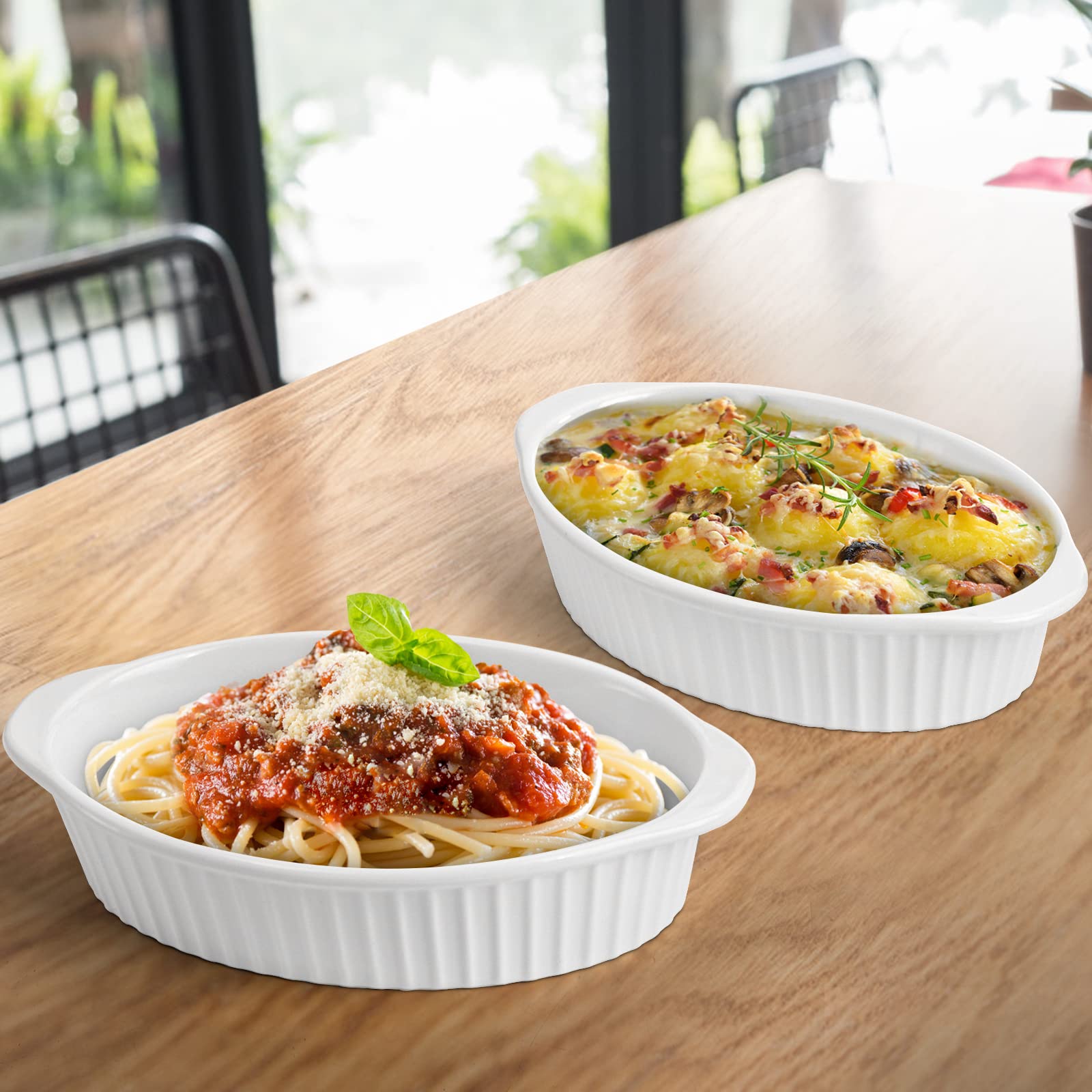 Foraineam Zestaw 4 białych porcelanowych owalnych naczyń do pieczenia, 450 ml Au Gratin Pans Małe naczynie do serwowania, patelnia do lasagne Crème Brulee zestaw naczyń do pieczenia z podwójnymi