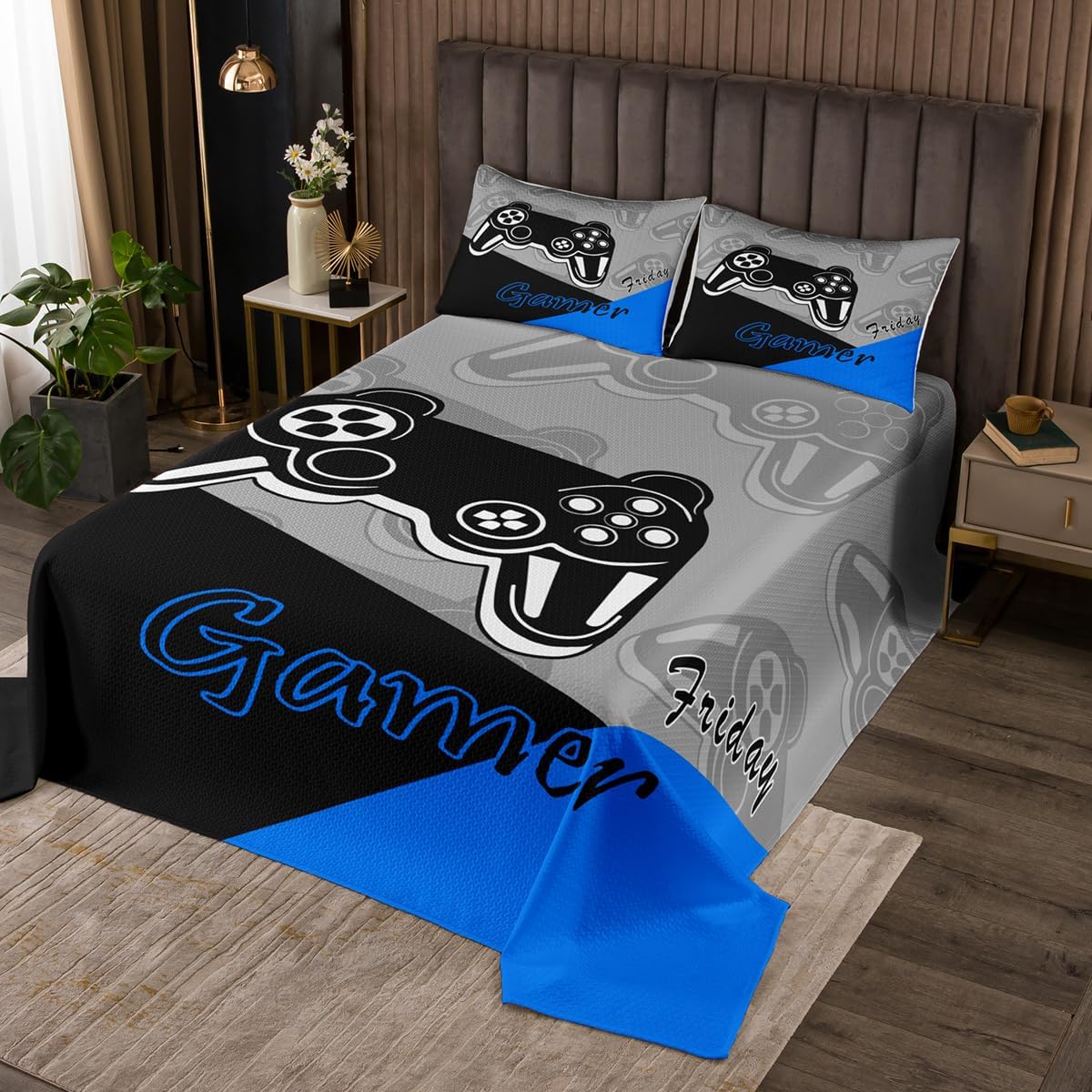 Feelyou Gaming Quilt Sets 3 Pieces Gamer Bedspread for Kids Boys Girls Video Game Home Decor Coverlet Set with 2 Pillowcases (Queen)